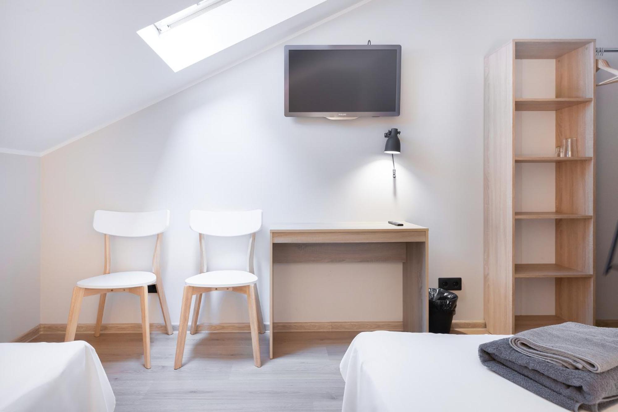 Economy Twin Room