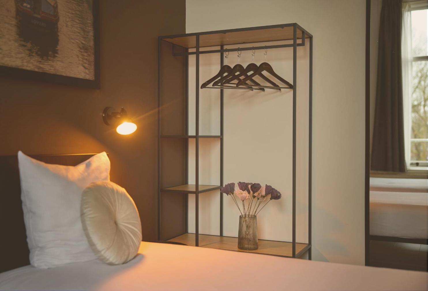 Twin Room Canal View