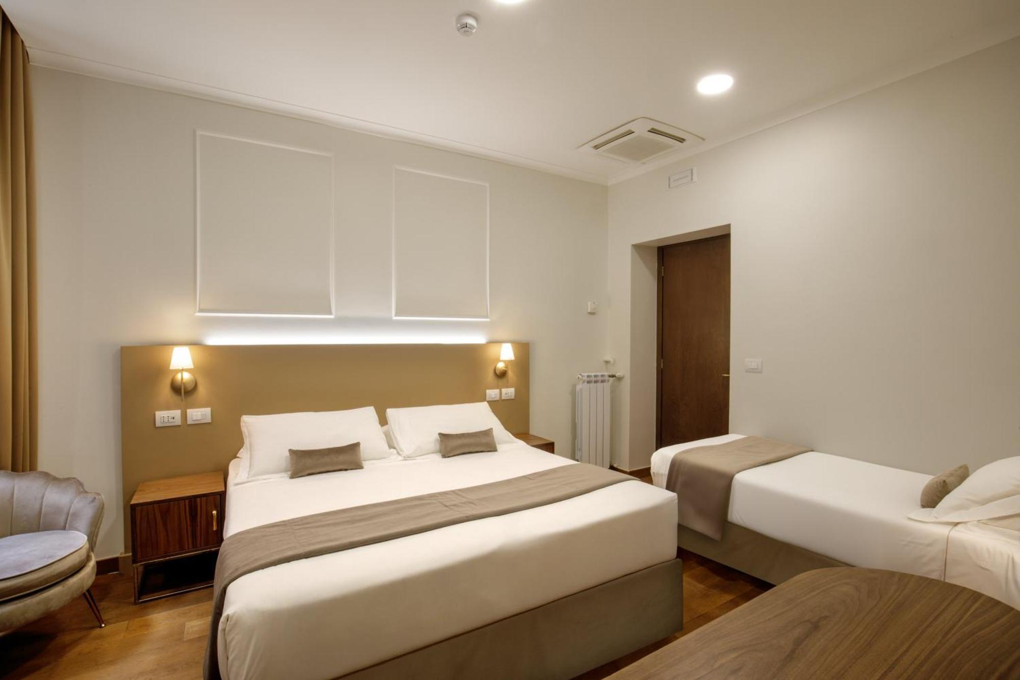 Triple Room,1756501656:JPEG