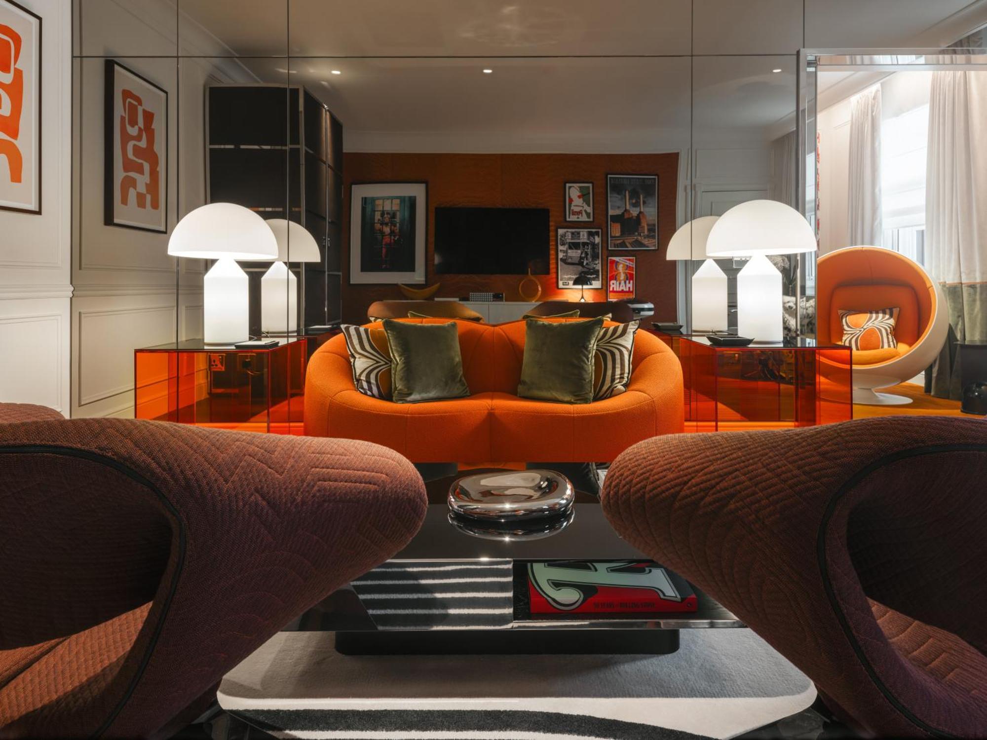 Suite 70 Separate Lounge Dining Space Waterloo Place View