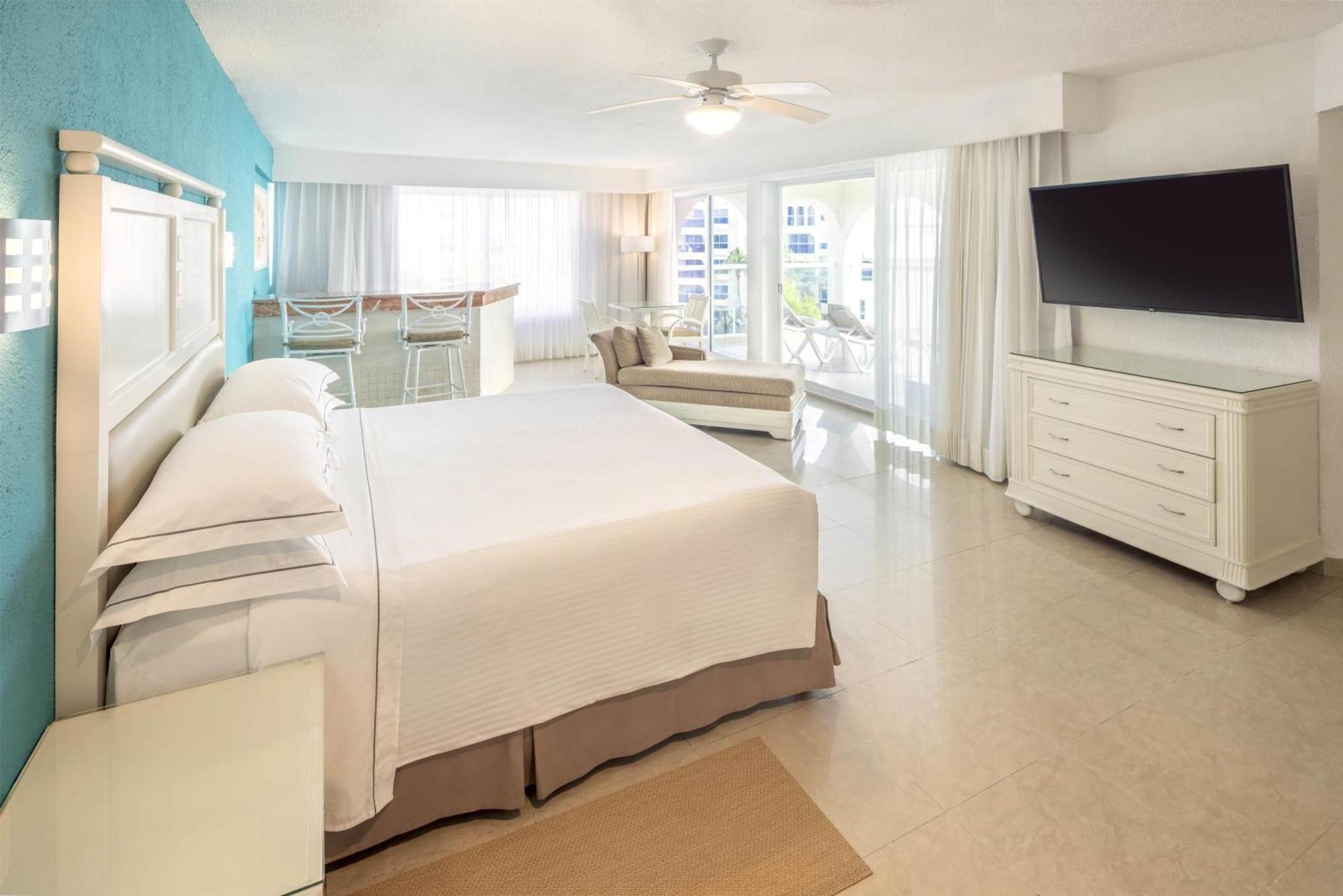 Juniorsvit Front Ocean View