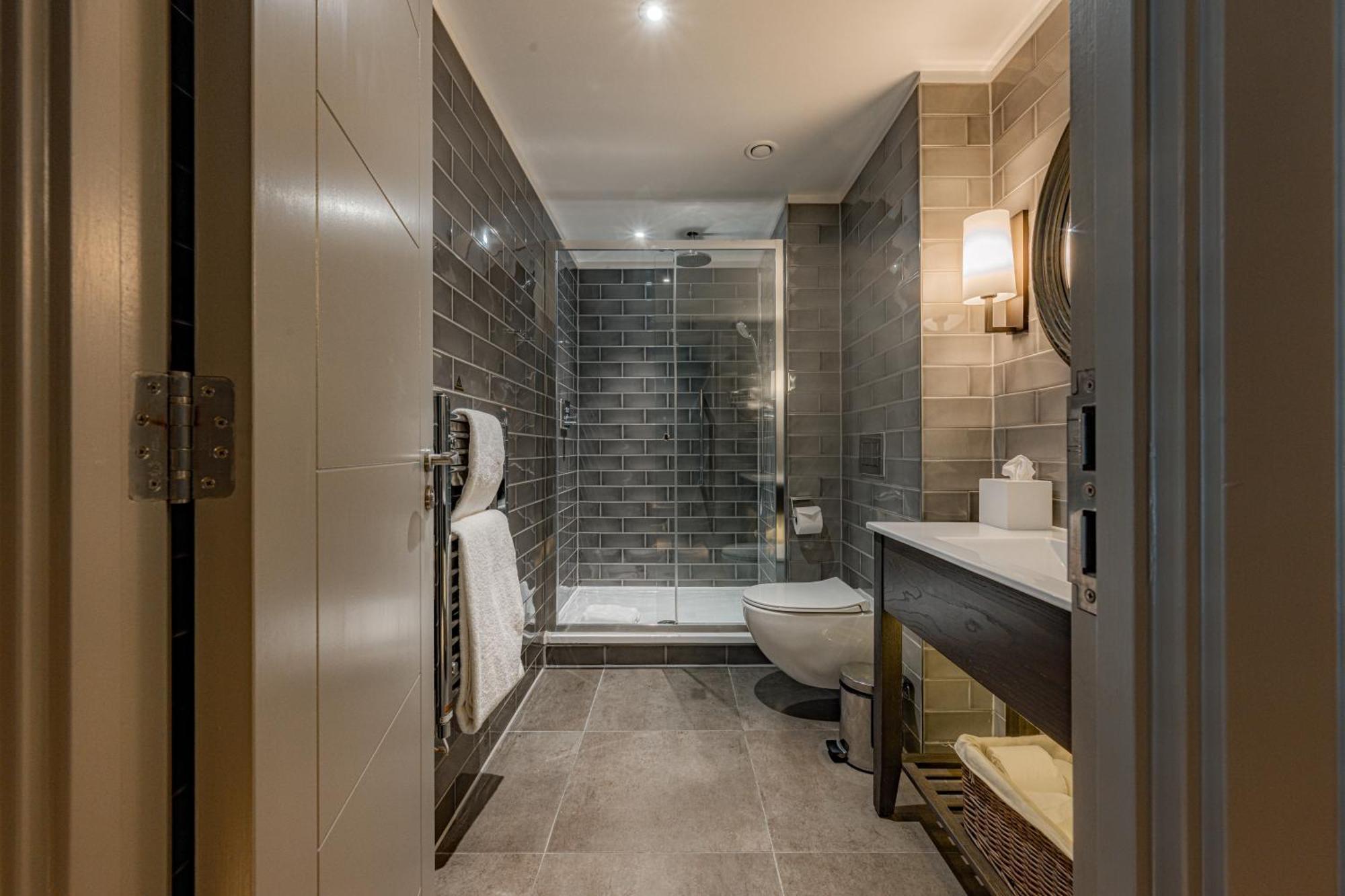 Classic Double Room,1756571777:JPEG