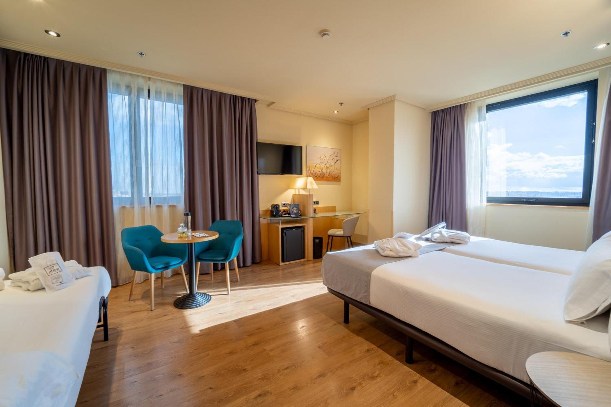 Double or Twin Room with Extra Bed,1758274118:JPEG