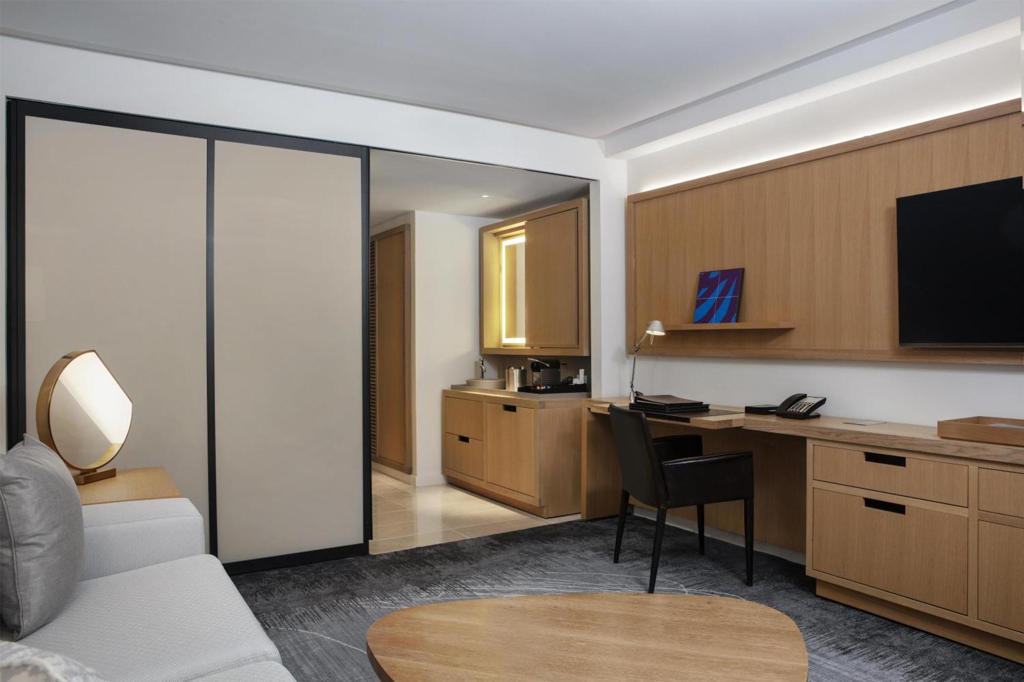King Suite River View