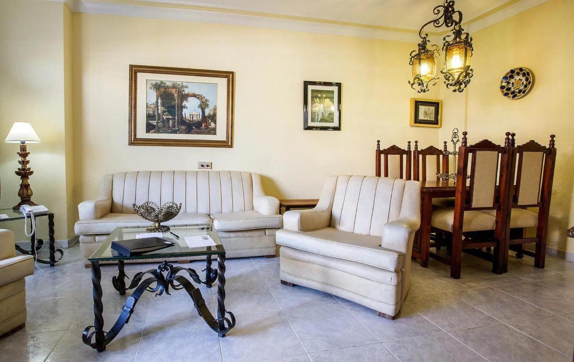 One-Bedroom Apartment,1758301549:JPEG