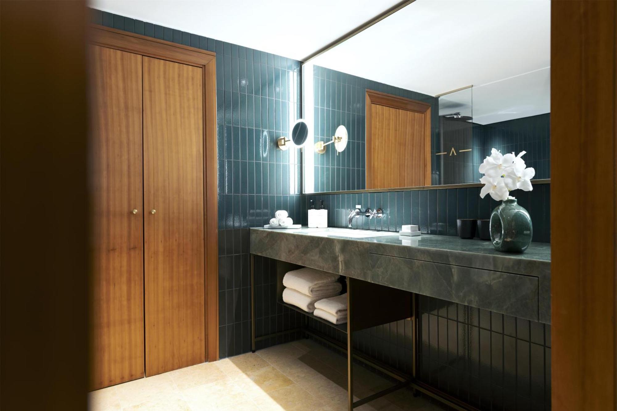 Residential King Suite