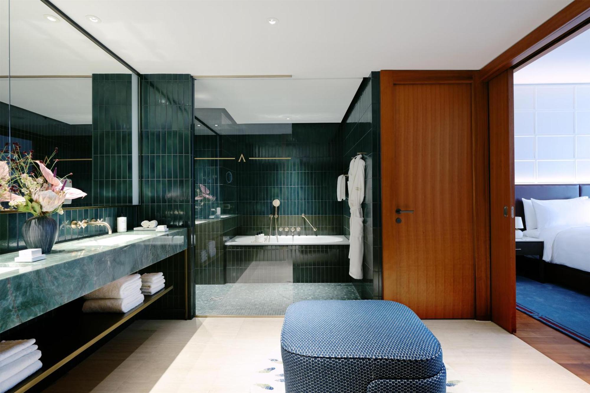 Executive One-Bedroom King Suite