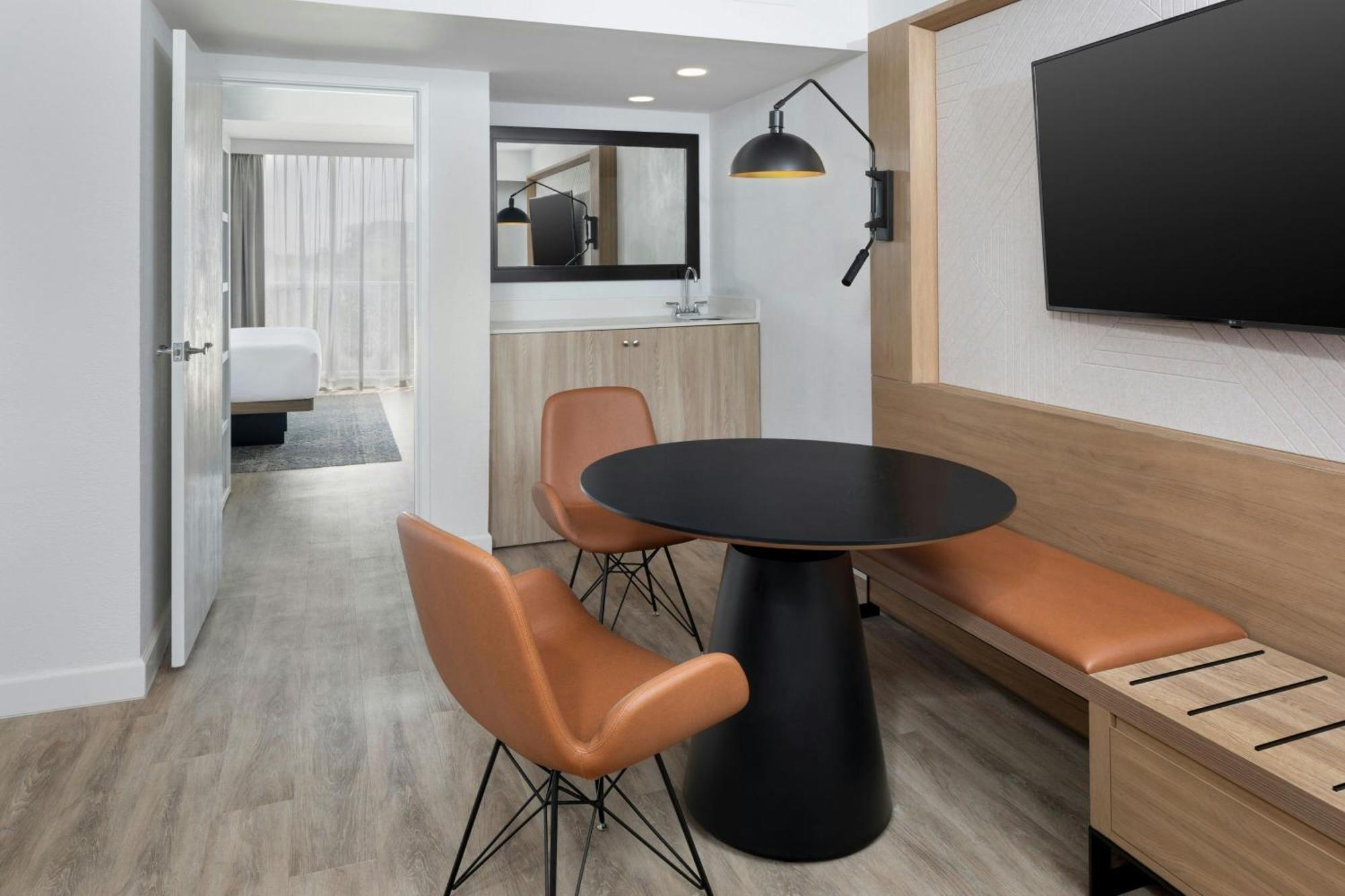 Svit med 1 king size-säng och bäddsoffa - Concierge-våningen