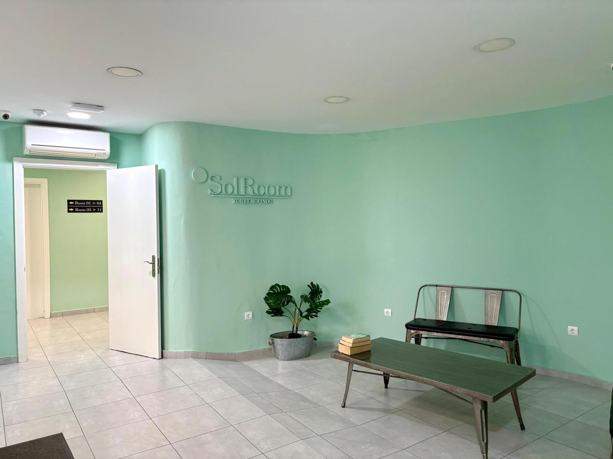Triple Room Private Bathroom,1725417331:JPEG