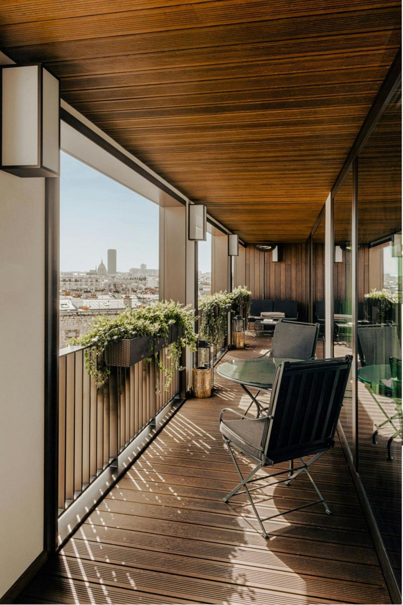Executive Suite Terrace
