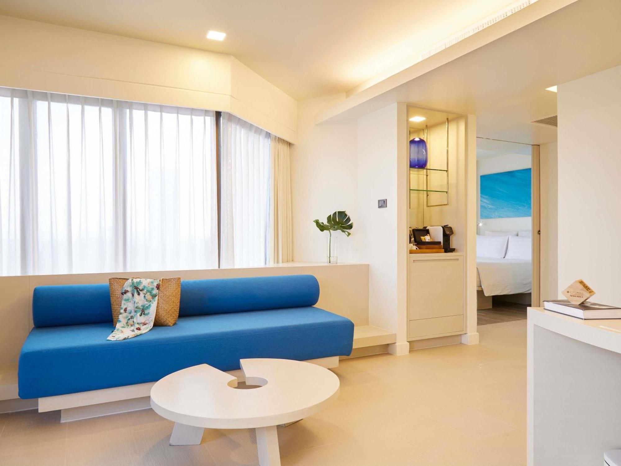 Premium Two-Bedroom King Room with Two Twin Beds,1765826881:JPEG