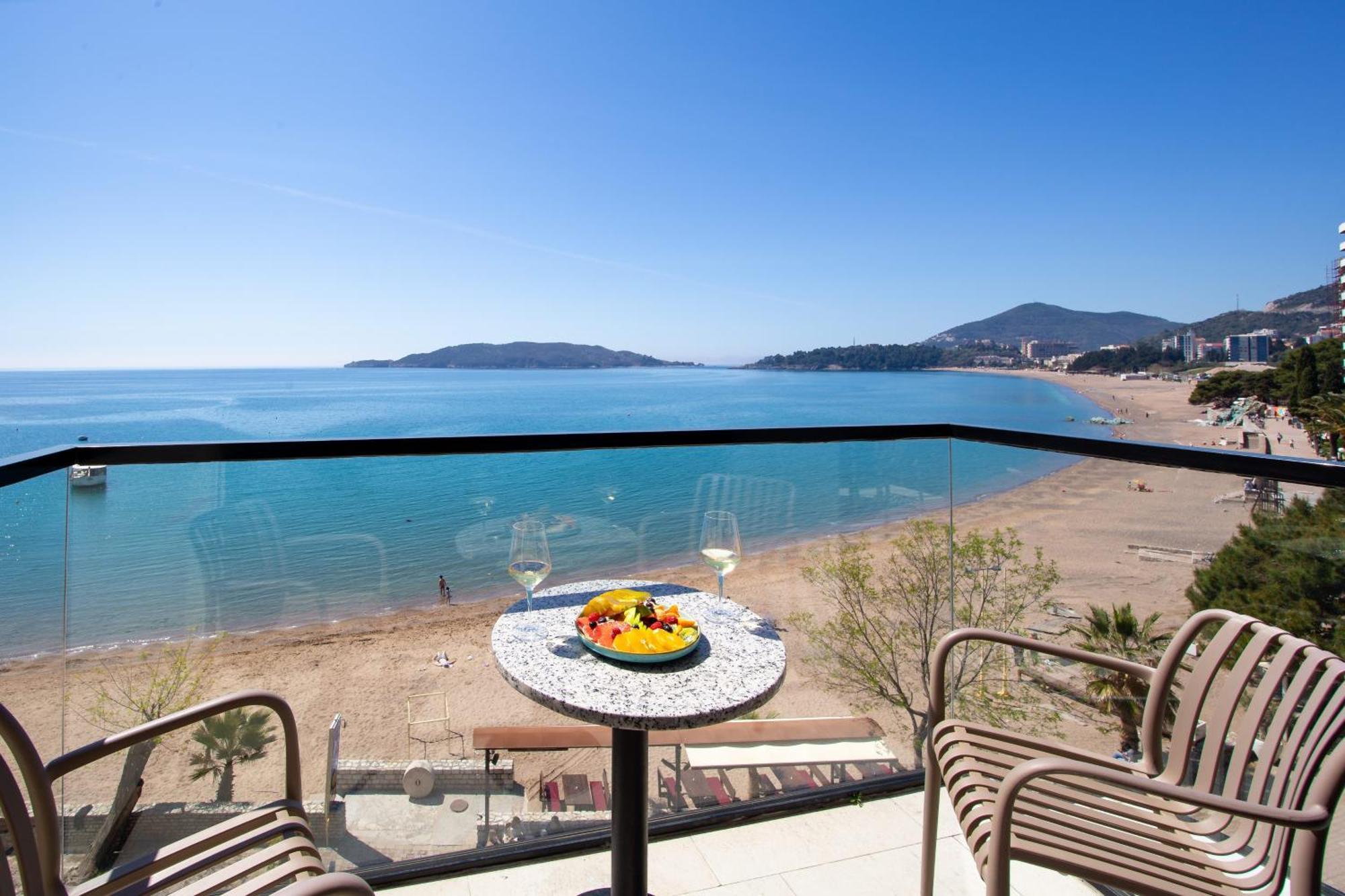 Double Room with Sea View and Terrace