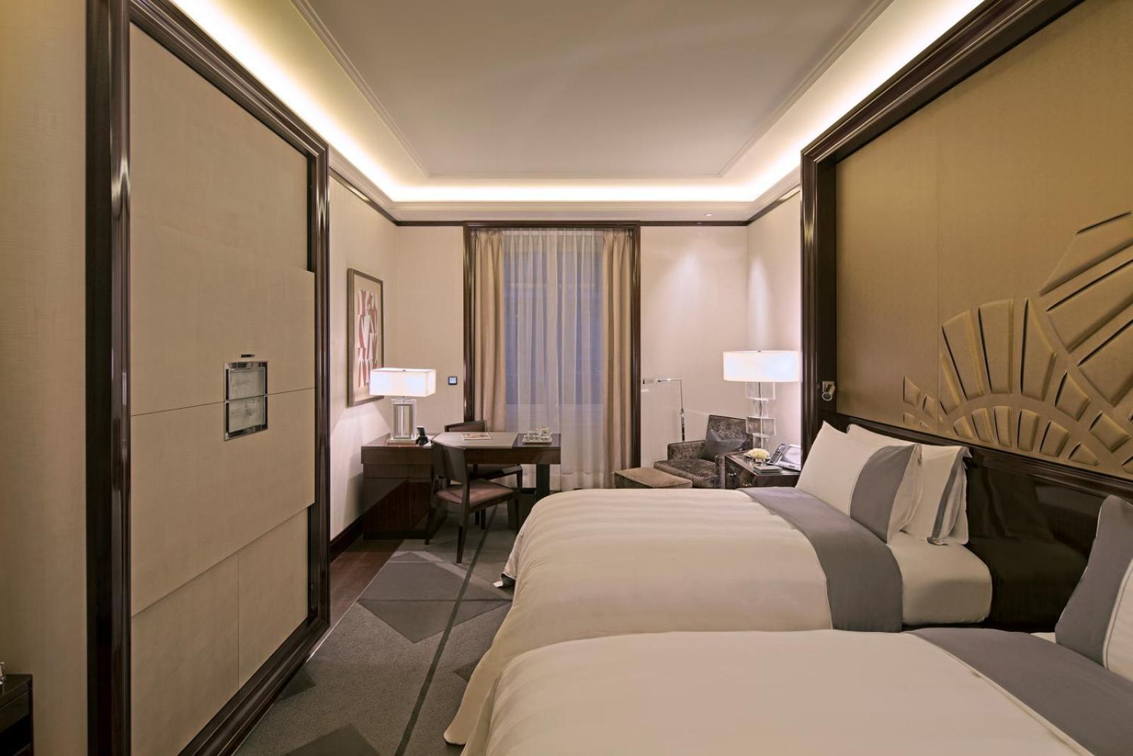 Premier Twin Room