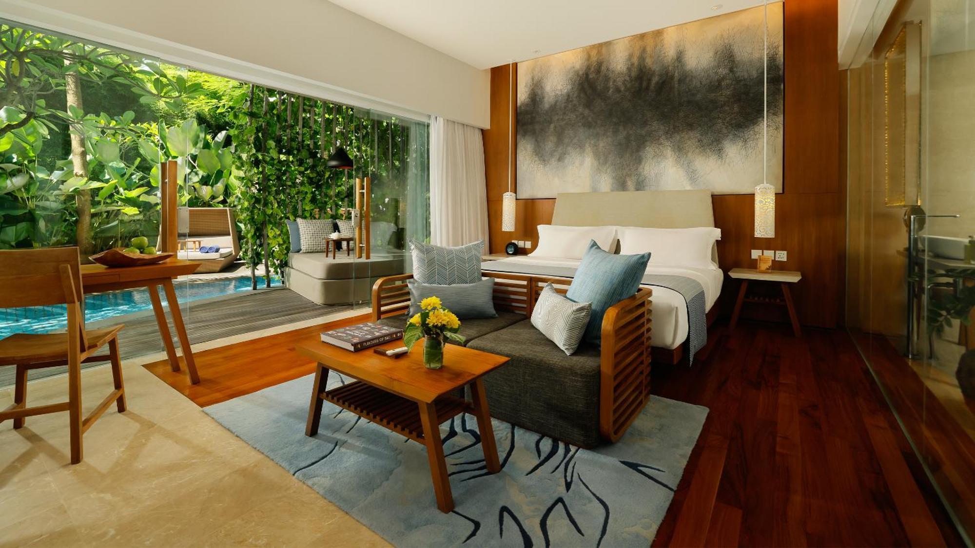 Impressive Lagoon Pool Suite Two Double Beds Butler Service