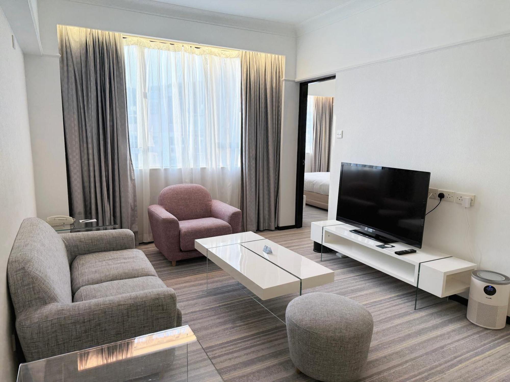 Deluxe Suite