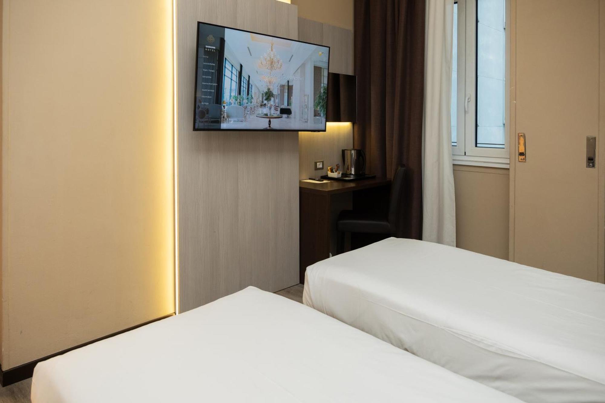 Twin Room