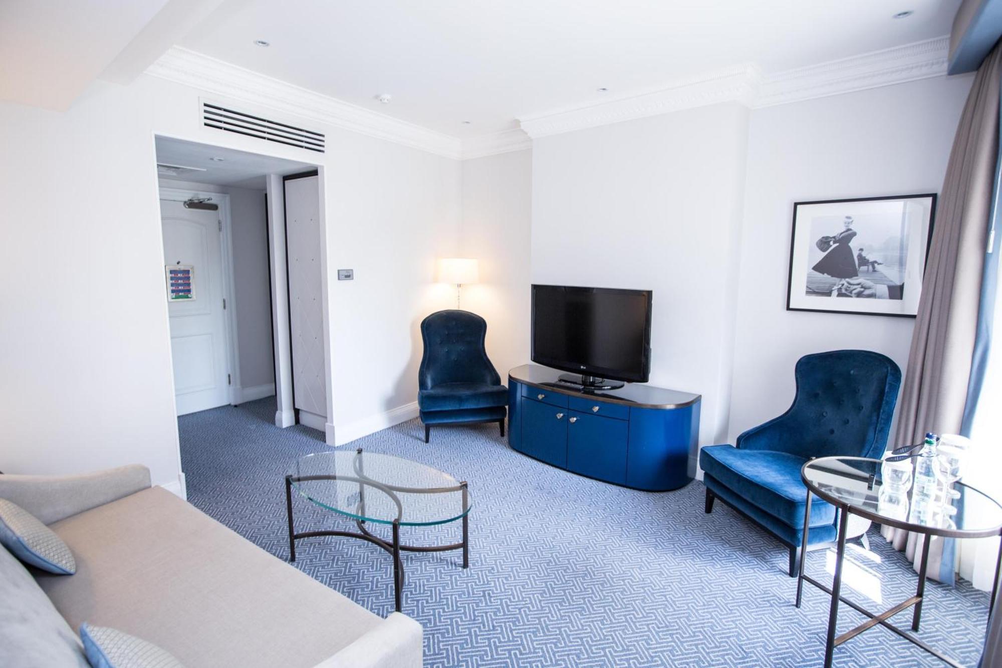 Hilton Executive Suite Lounge Access