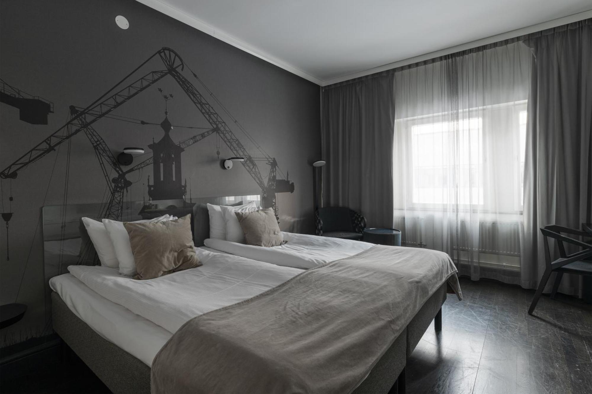 Standard Twin Room 2x 100cm beds