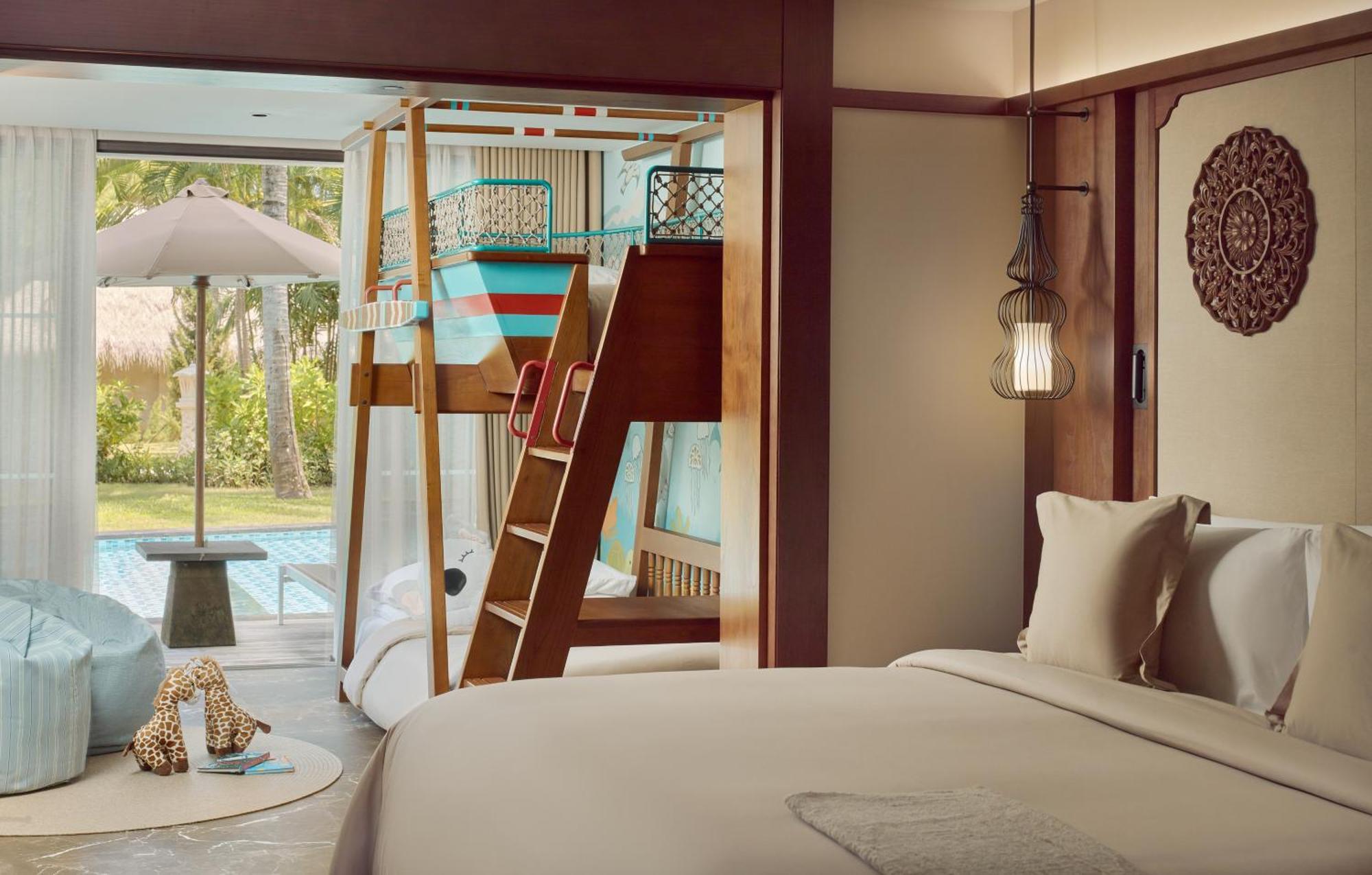 Family Concierge Junior Suite Lagoon Access