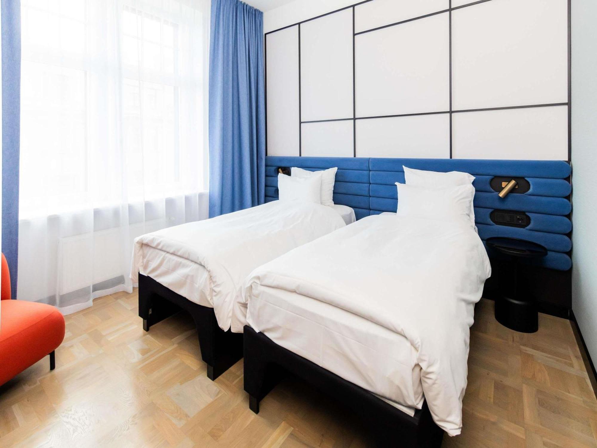 Classic Room Two Single Beds