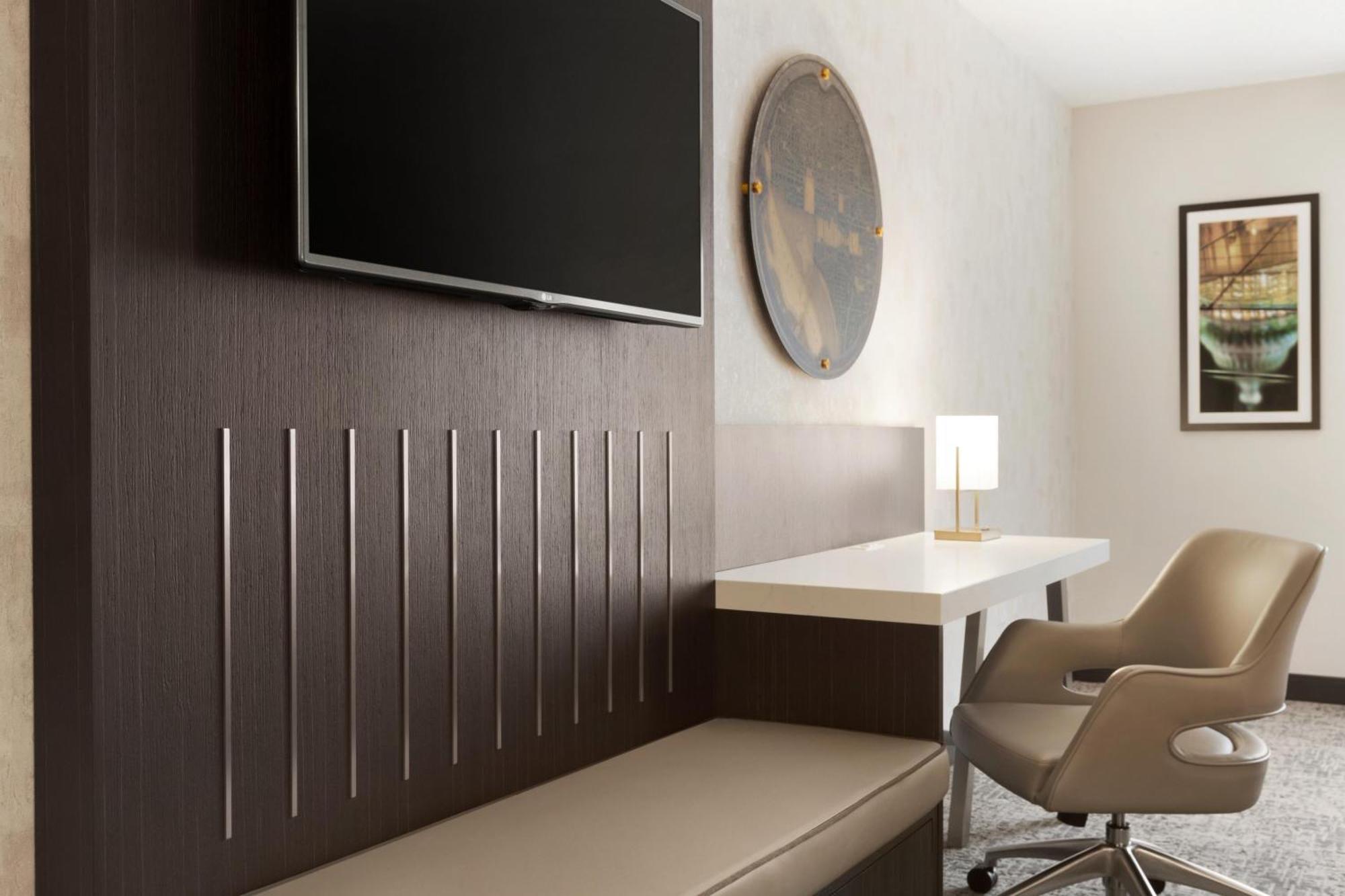 Queen Room with Two Queen Beds,1765820200:JPEG