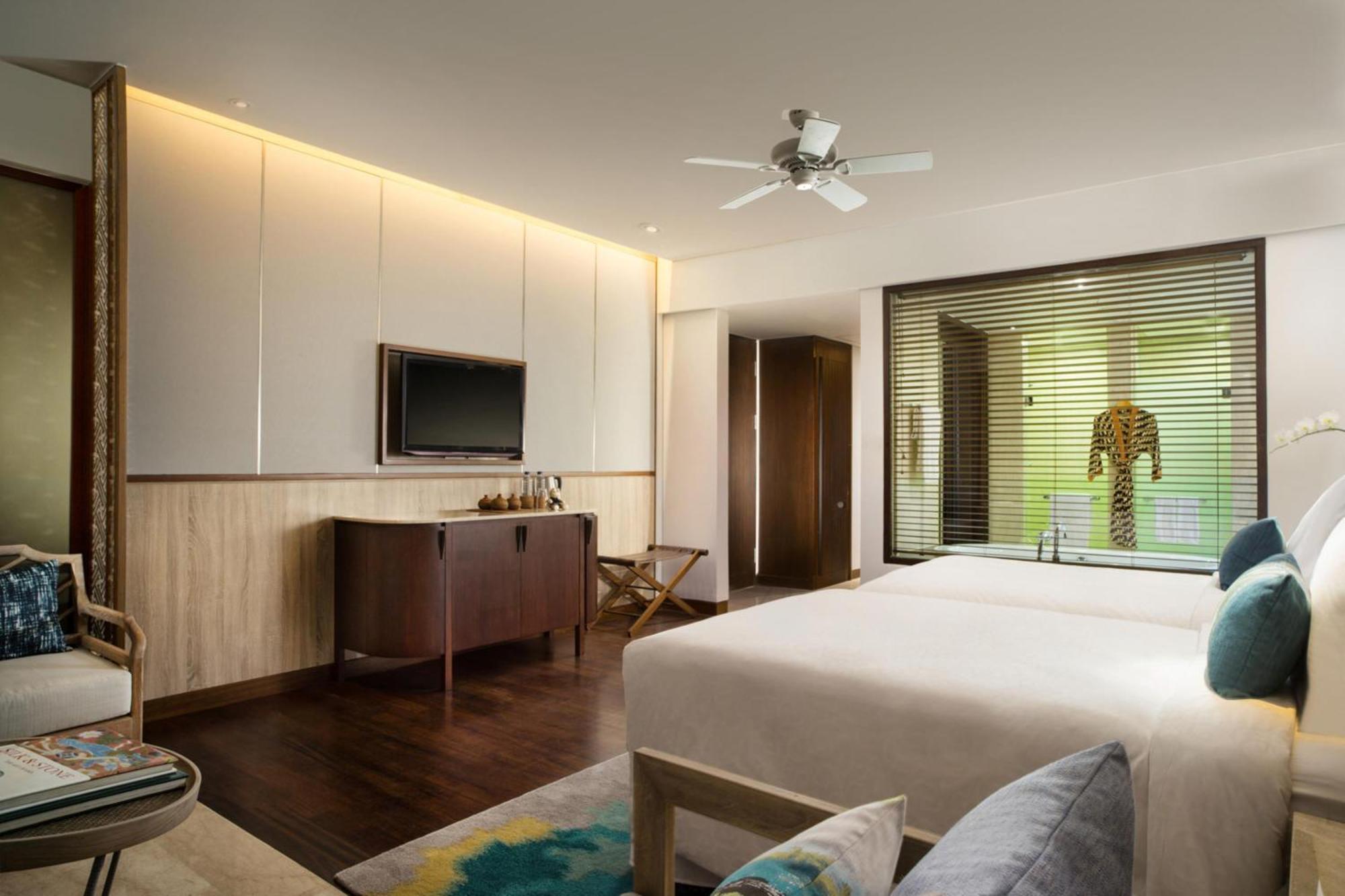 Oceanfront Deluxe Twin Room