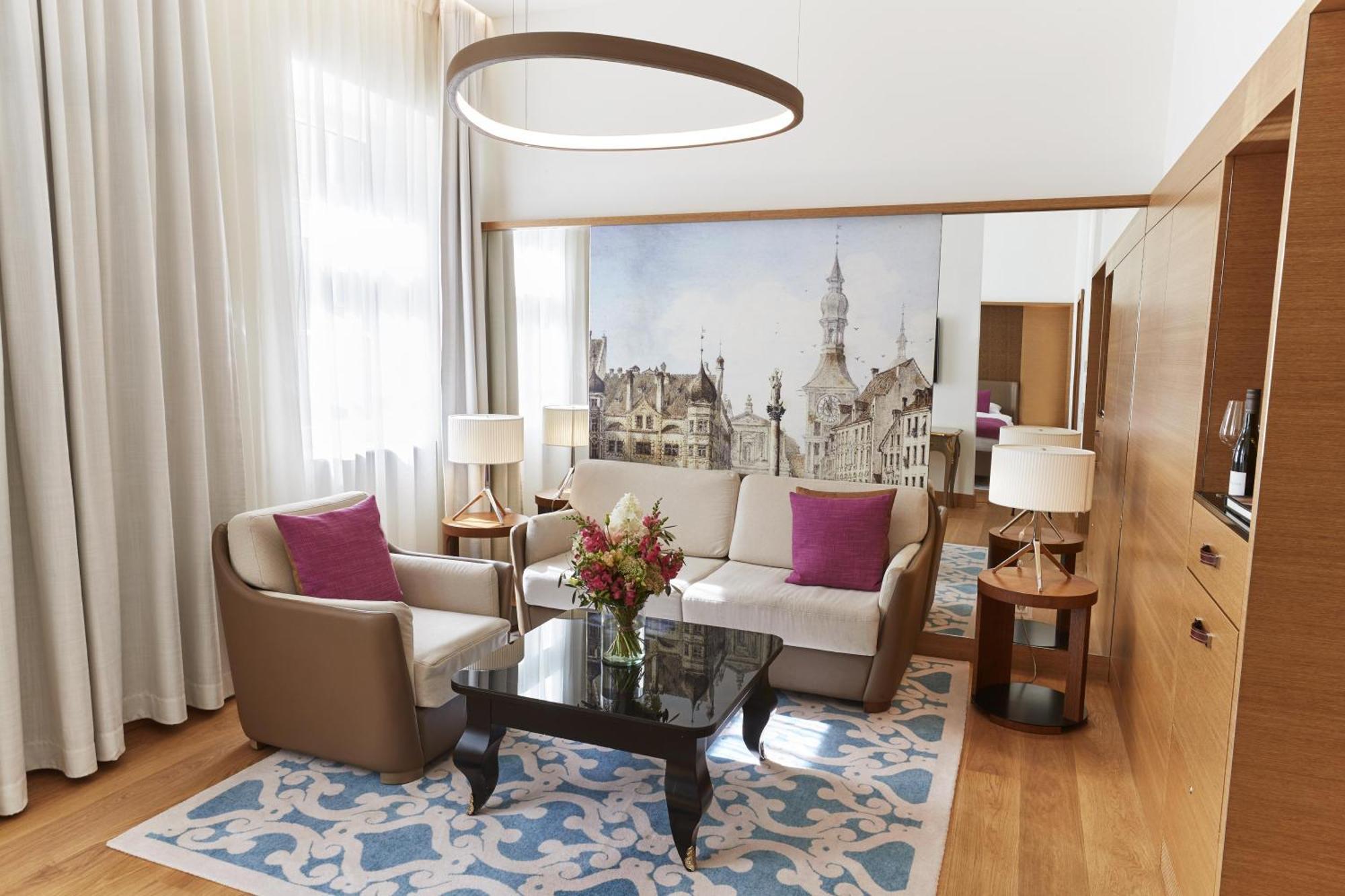 Deluxe Junior Suite