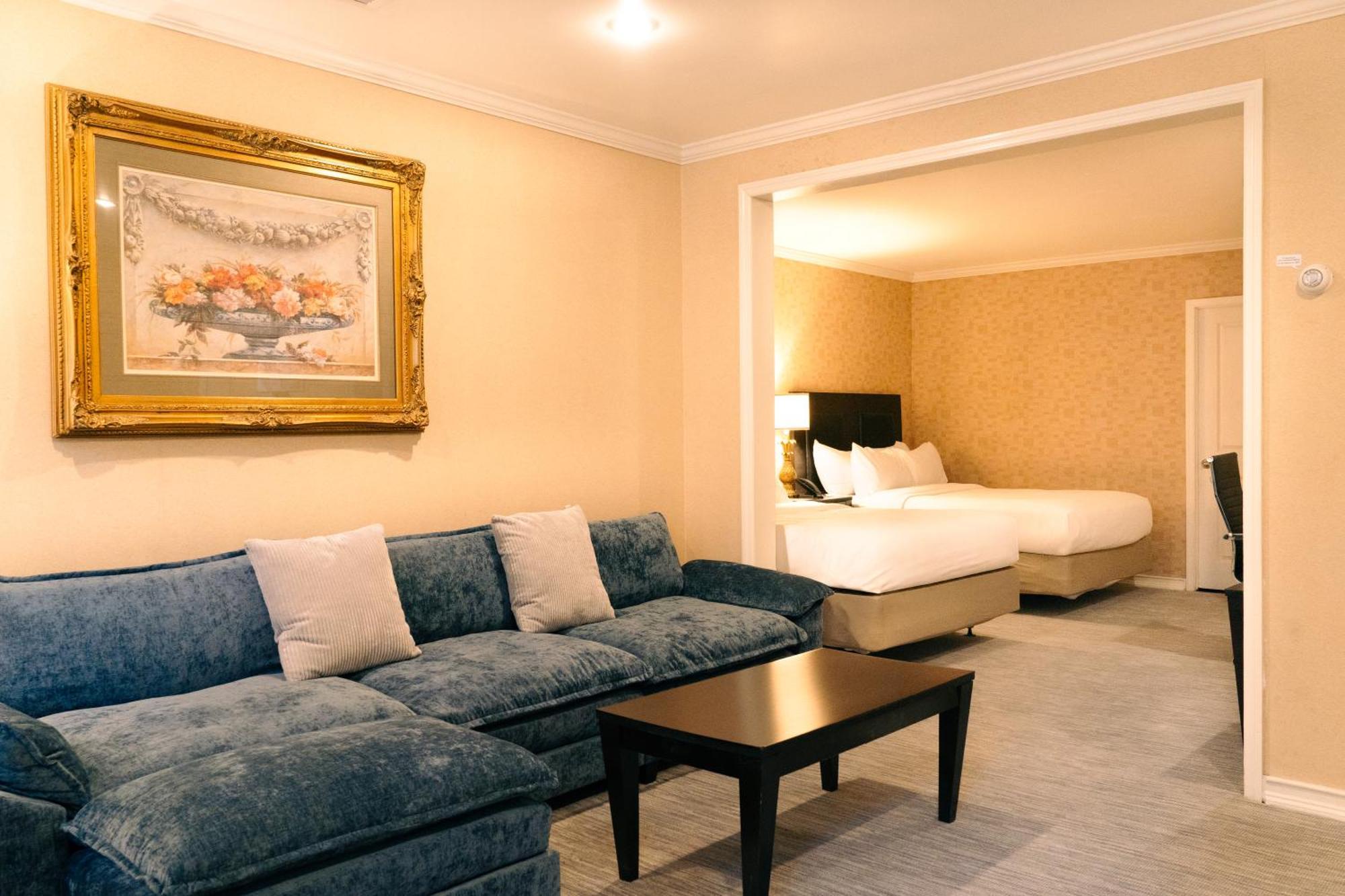 Deluxe Queen Room Two Queen Beds