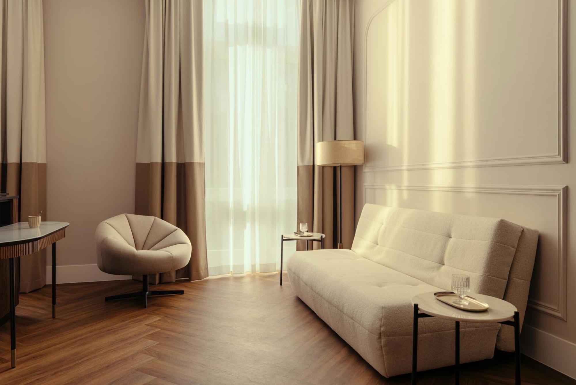 Junior Suite 1 King Bed 1 Sofa Bed