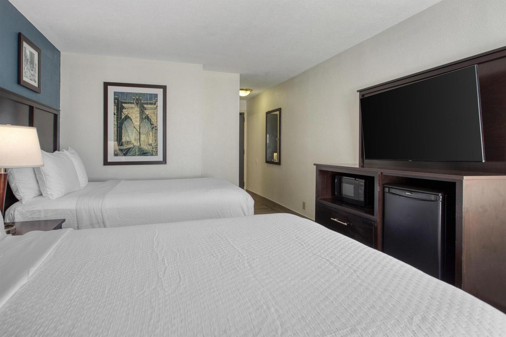 Double Room Two Double Beds Non-Smoking