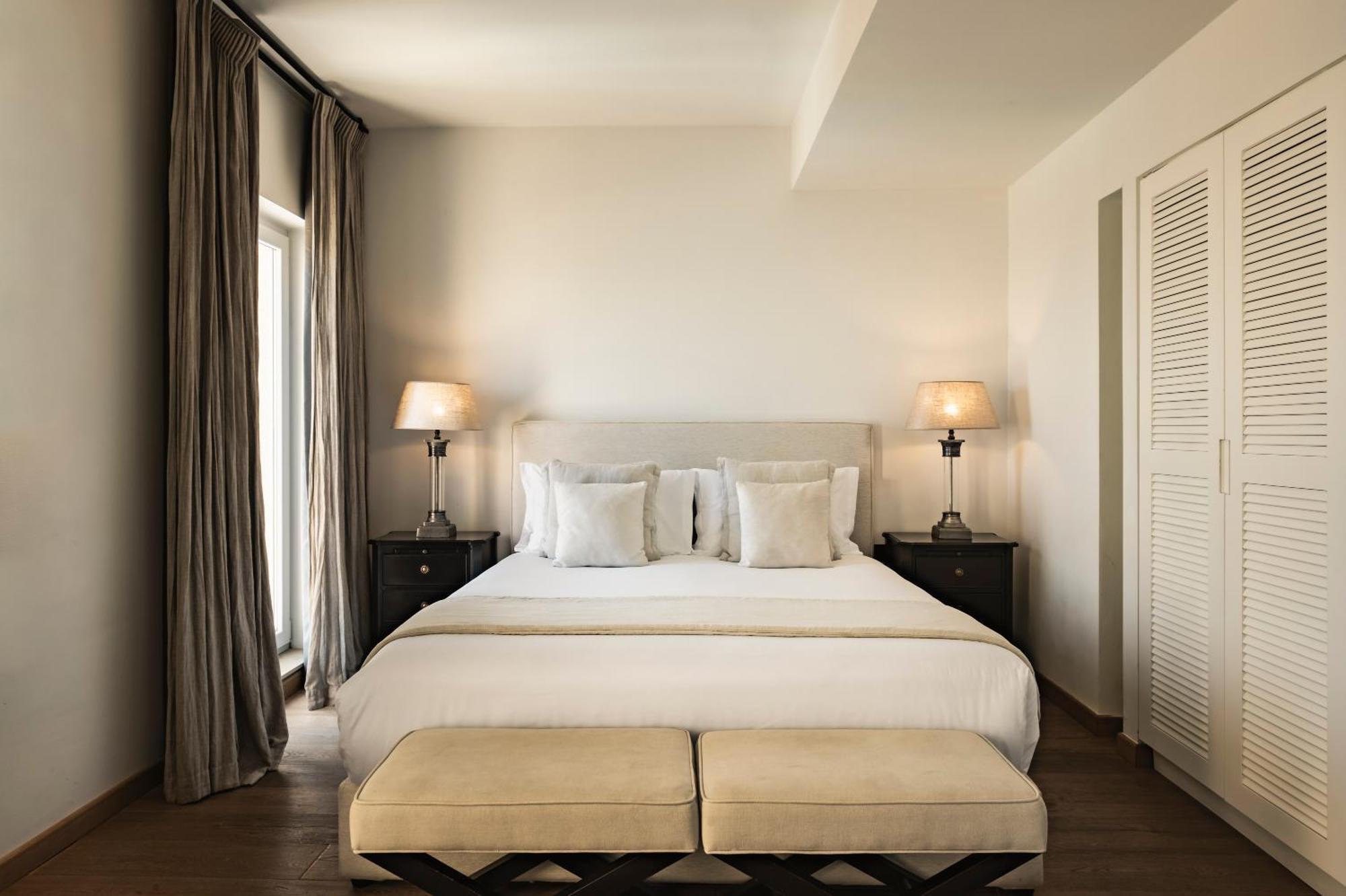Grand Harbour View Suite