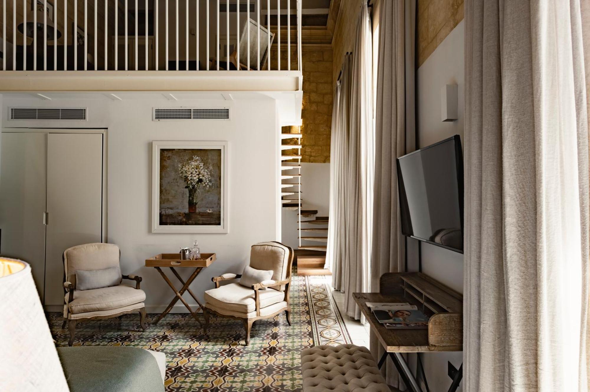 Premium Suite