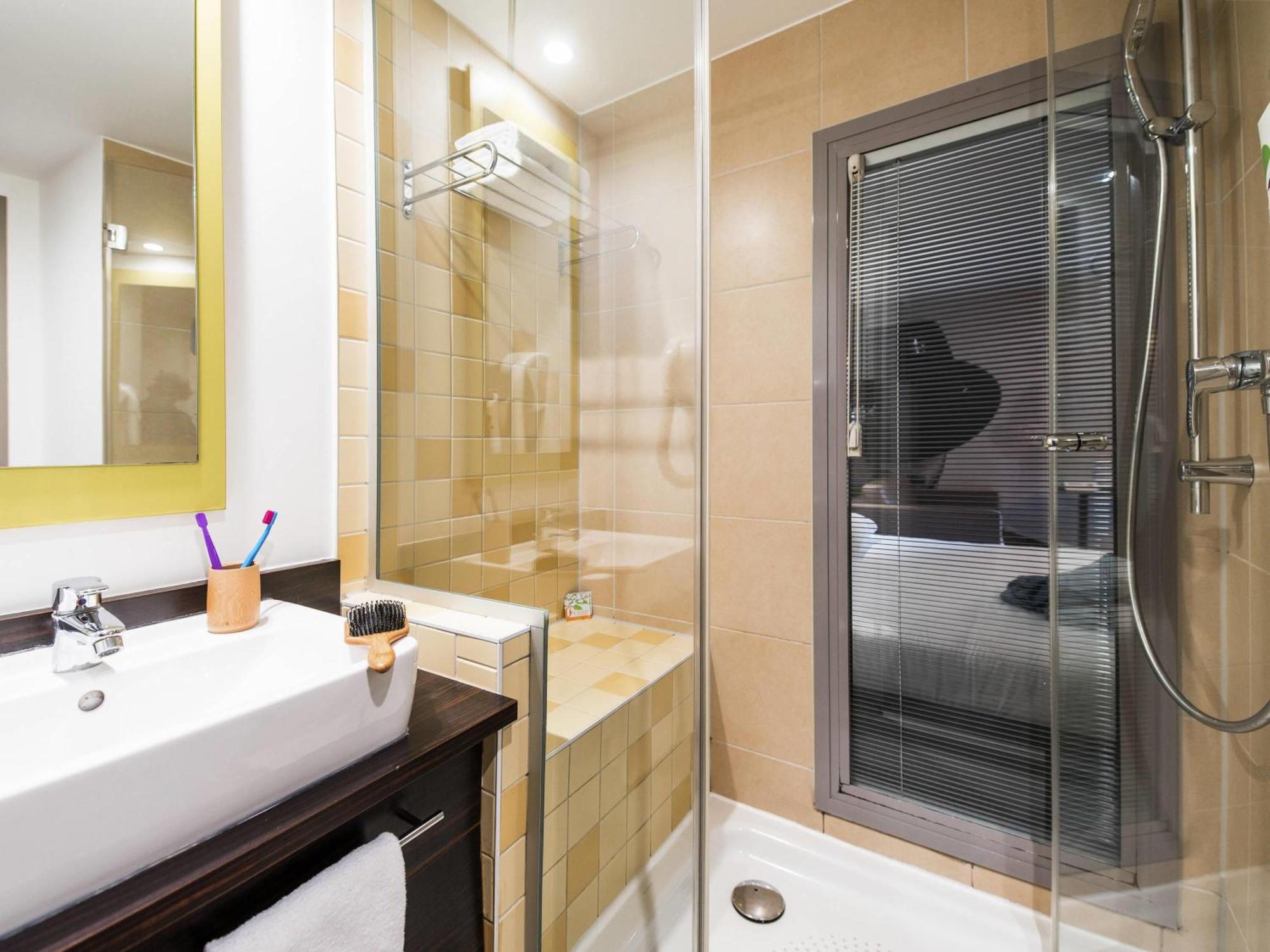 Standard Suite
