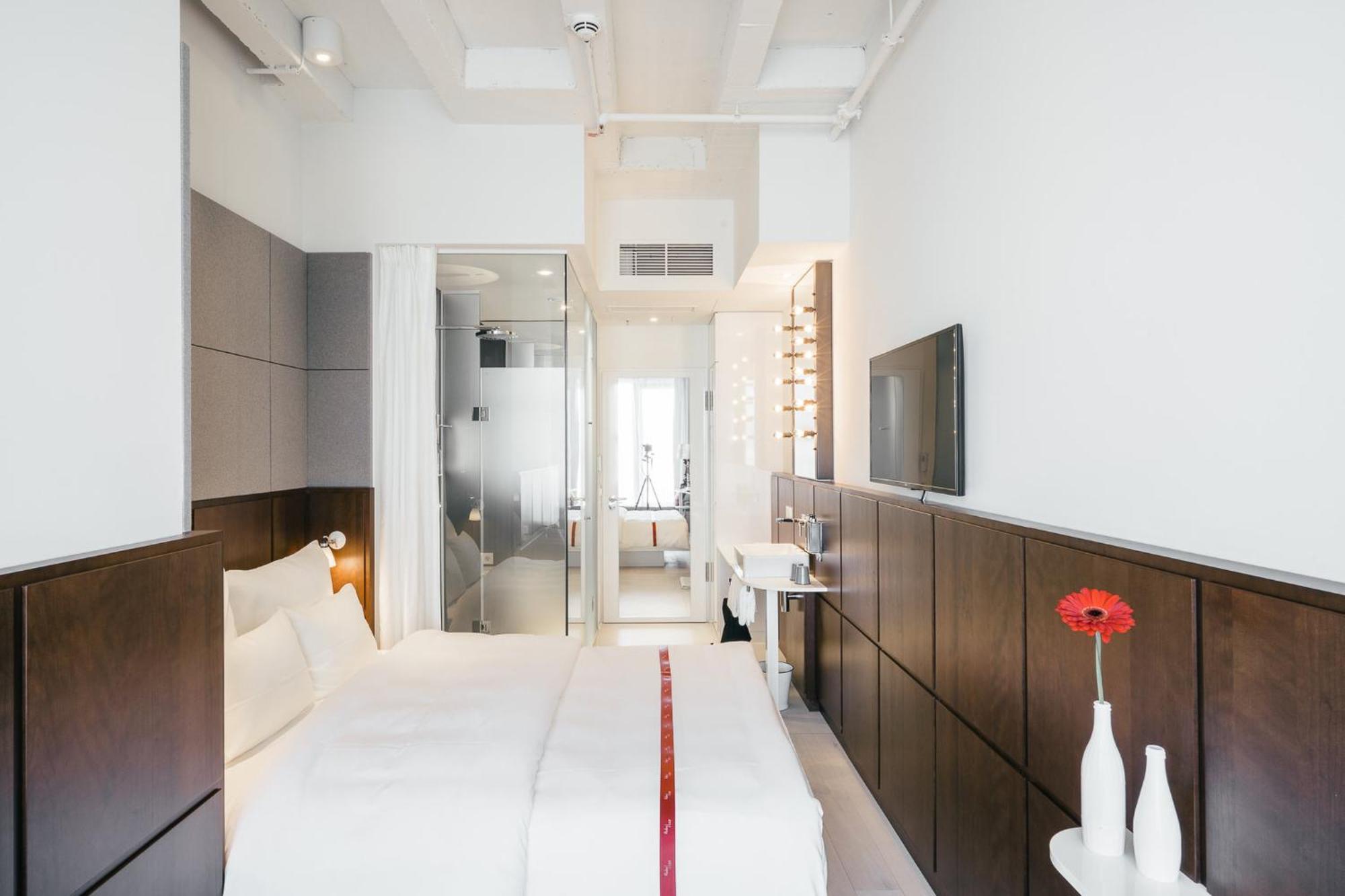 Lovely Room