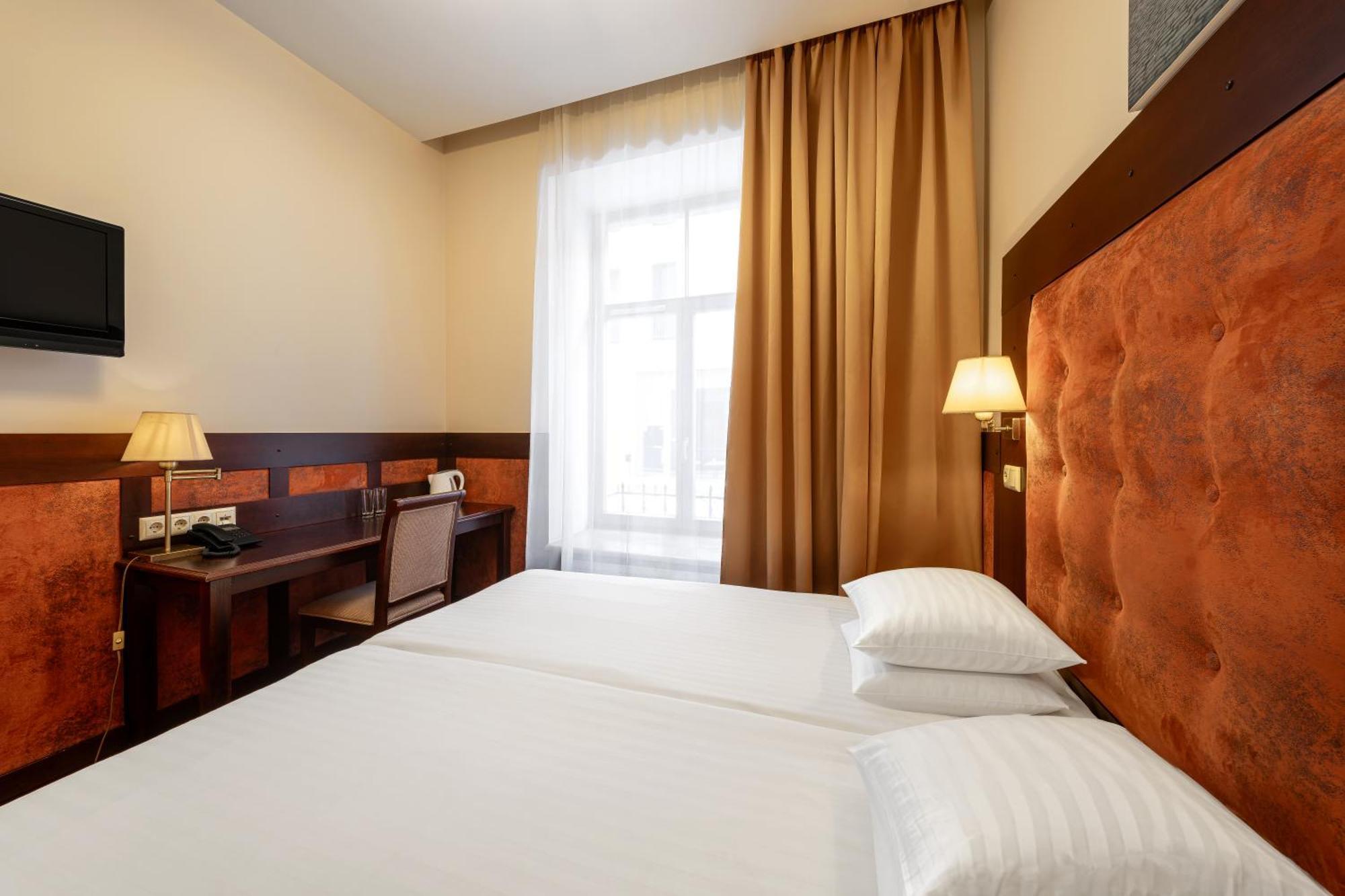 Small Double or Twin Room