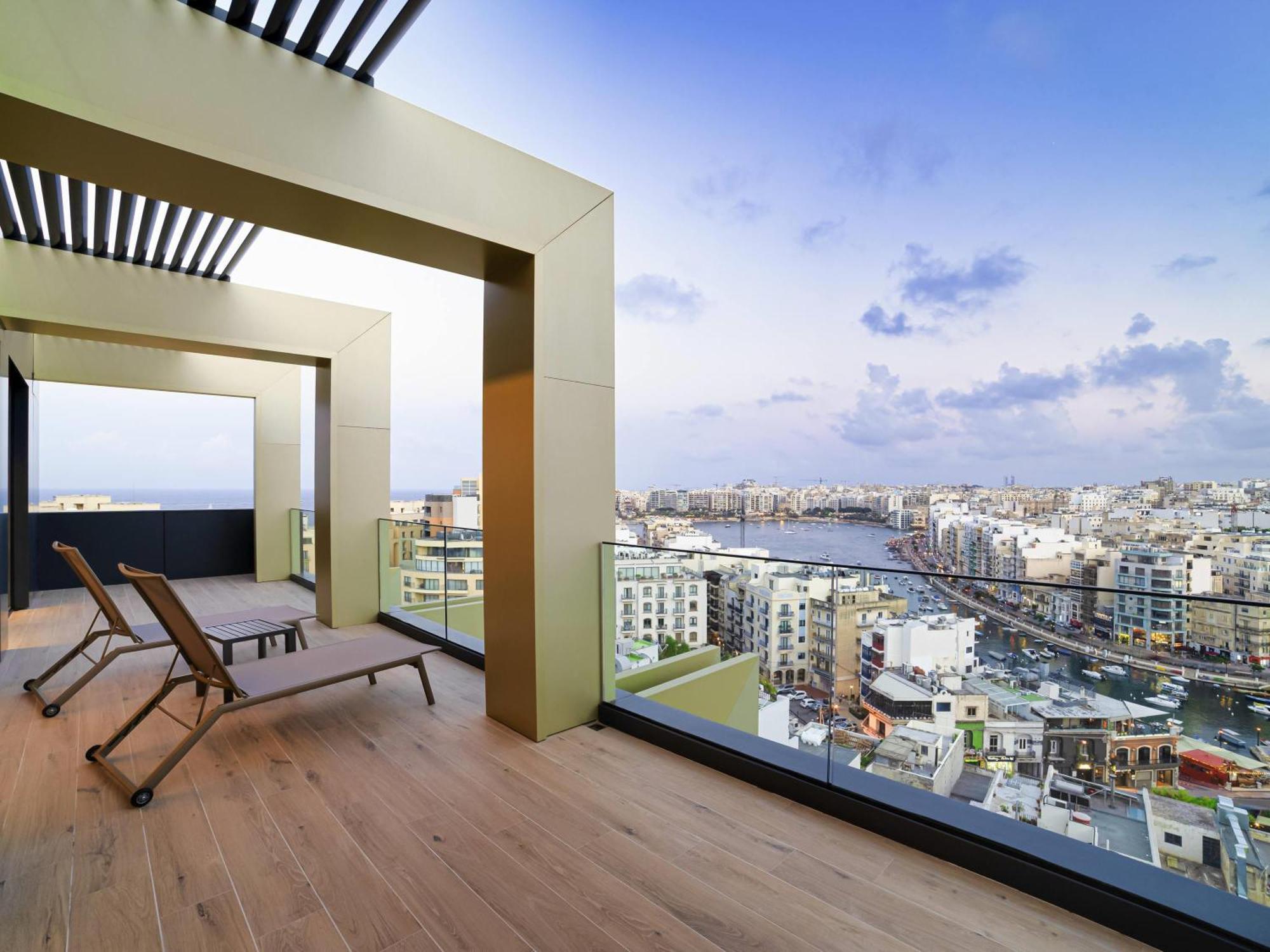 Privilege Superior Suite Sea view