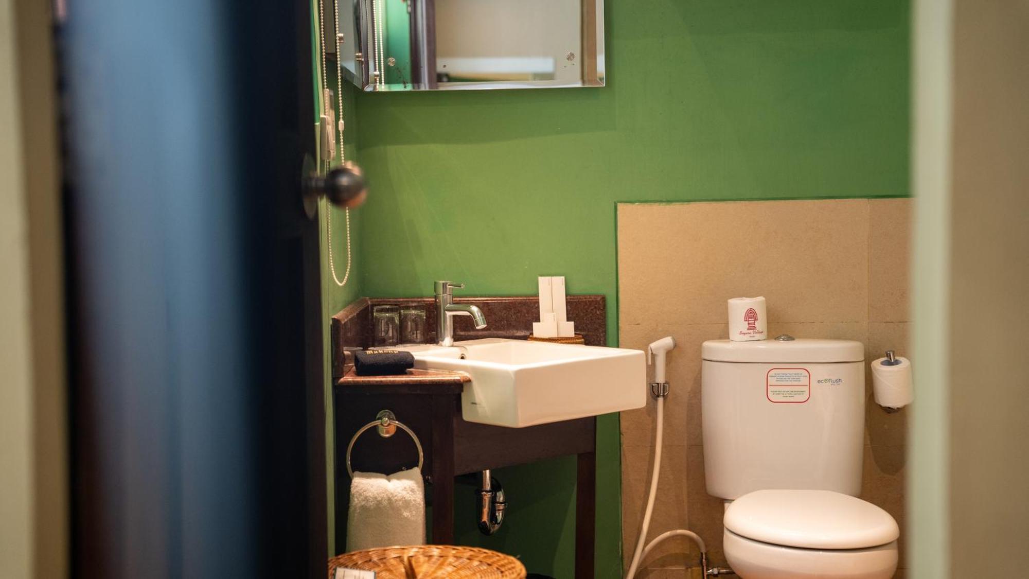 Deluxe Double or Twin Rooms