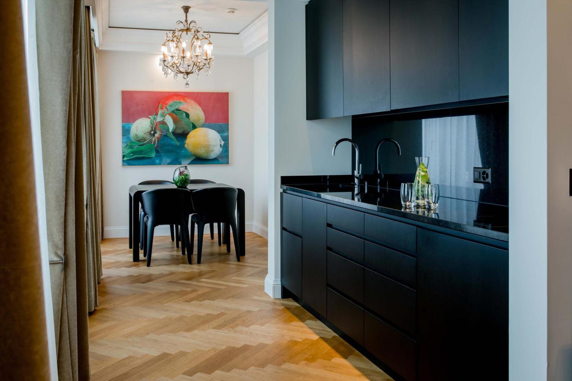Studio Luxury Living med pentry