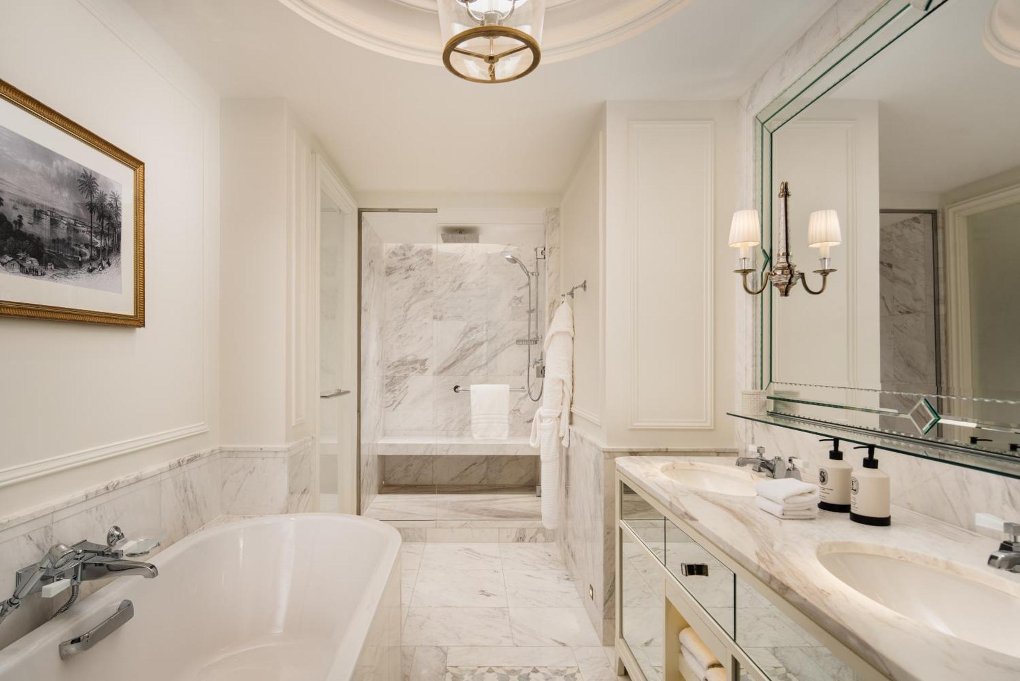 Executive King Suite Sea View