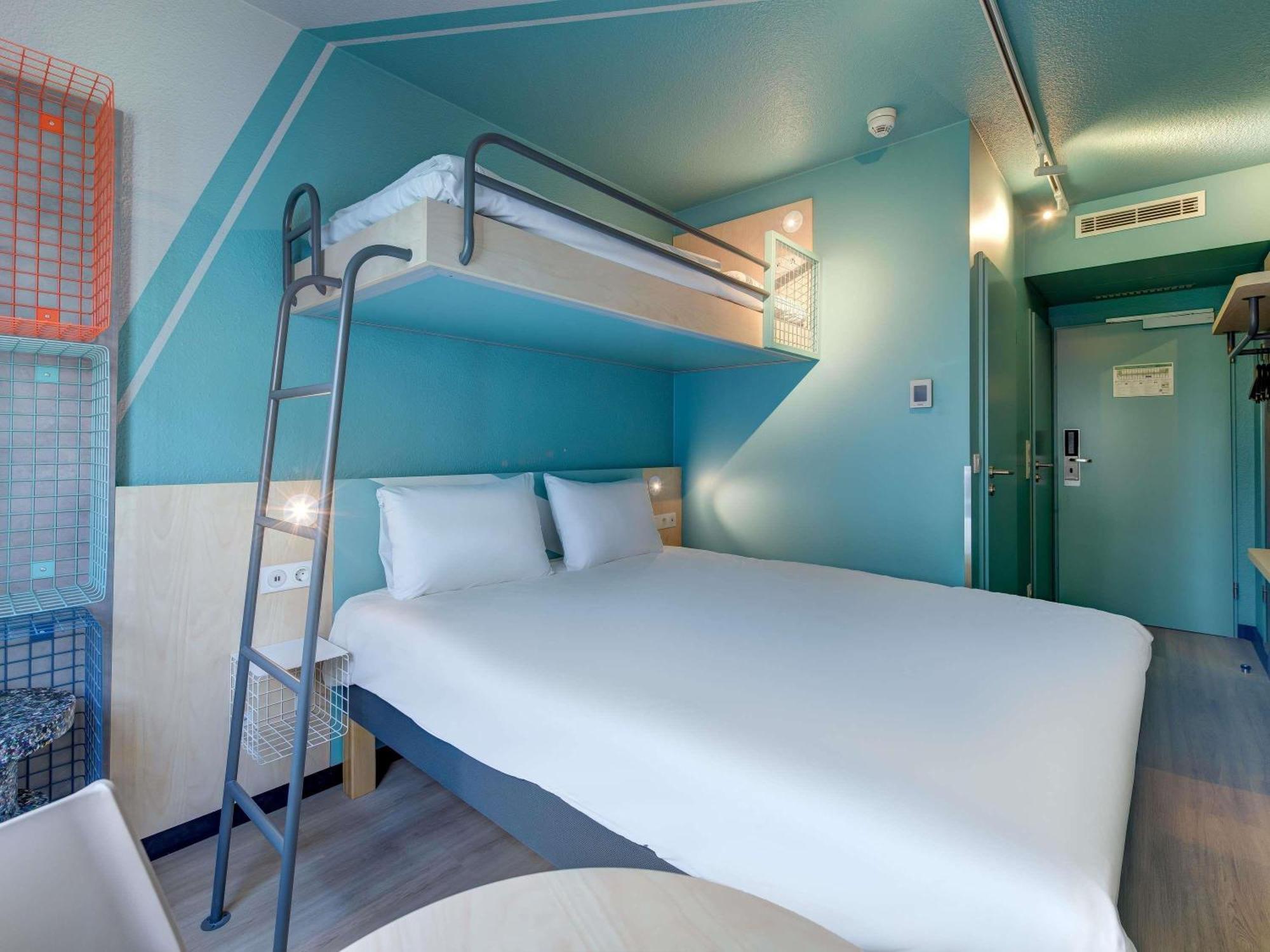 Standard Room Two Single Beds