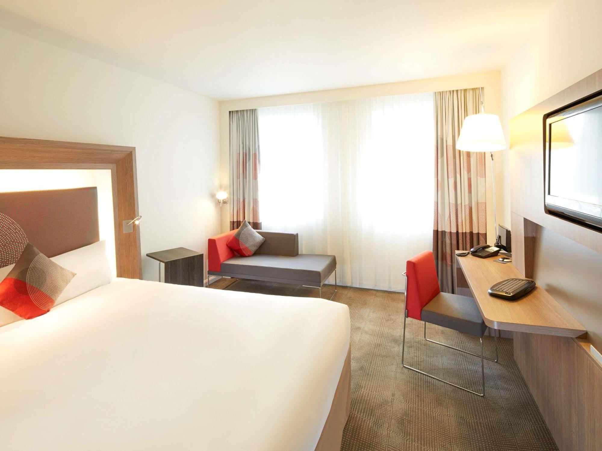 Premium Superior Queen Room