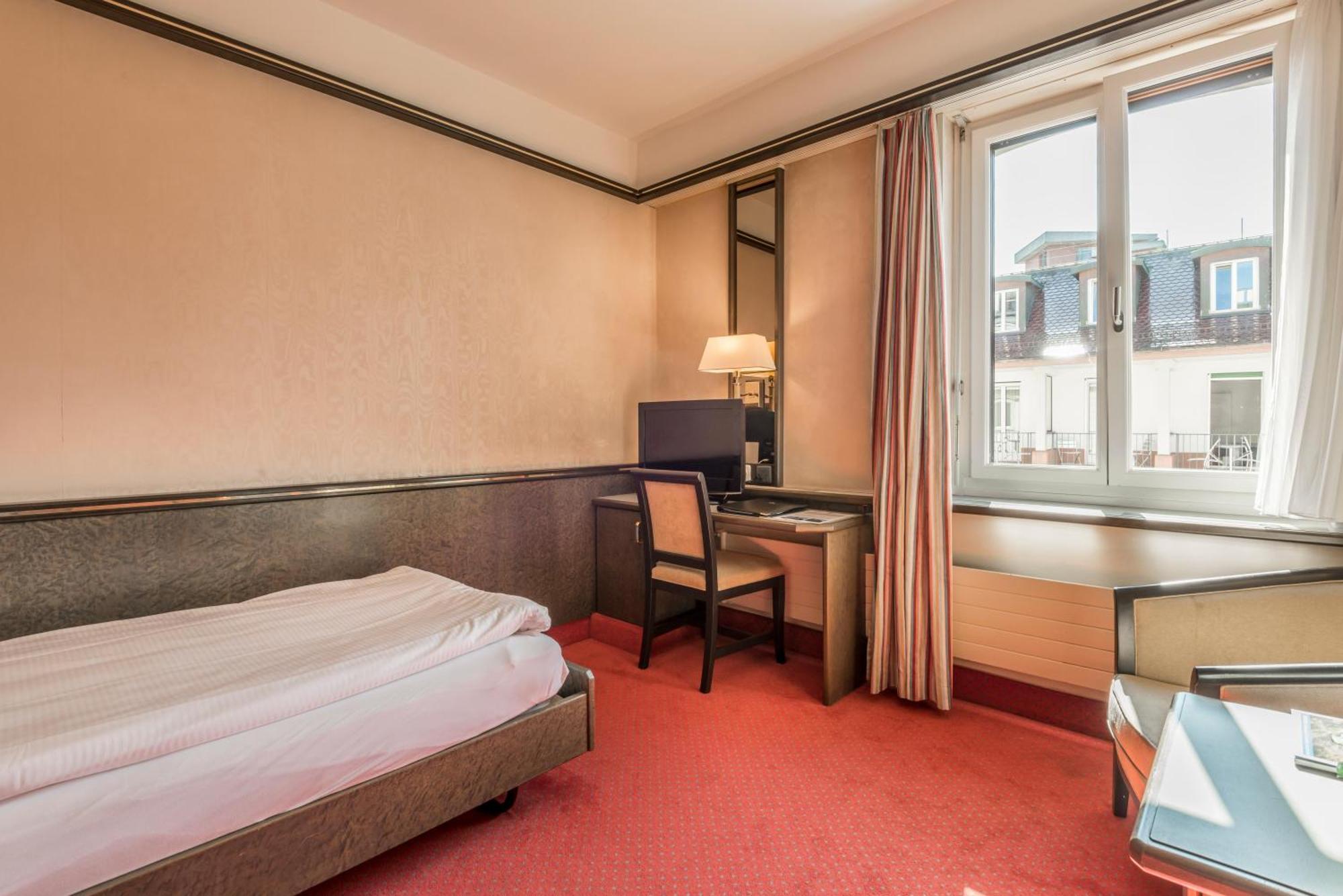 Single Room