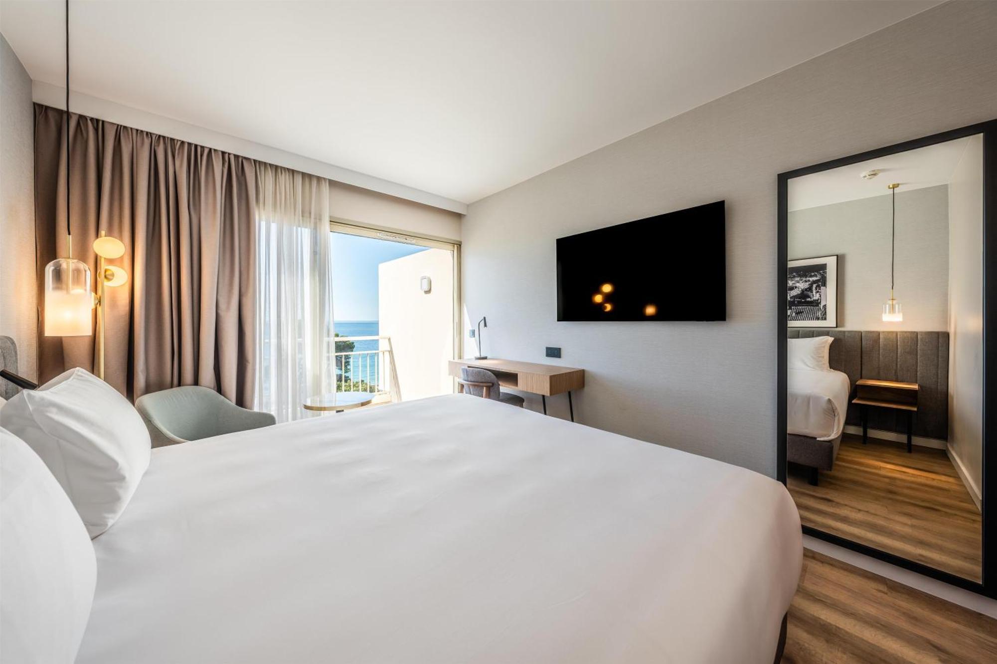 Premium-værelse med havudsigt og balkon
