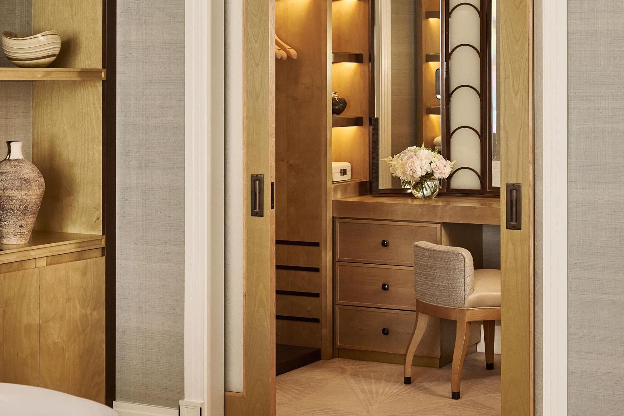 Claridge’s Studio
