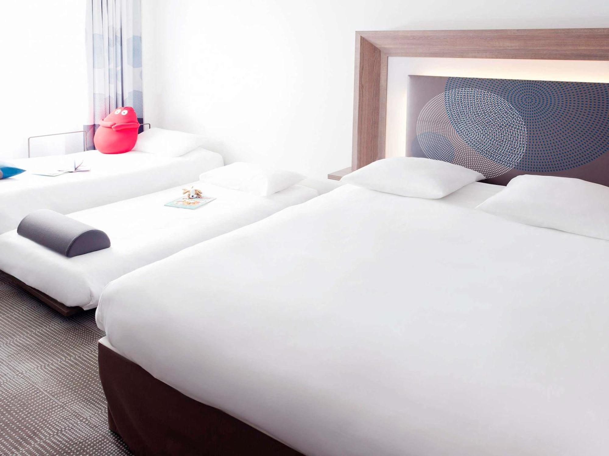 Premium Queen Room Two Single Sofa Beds