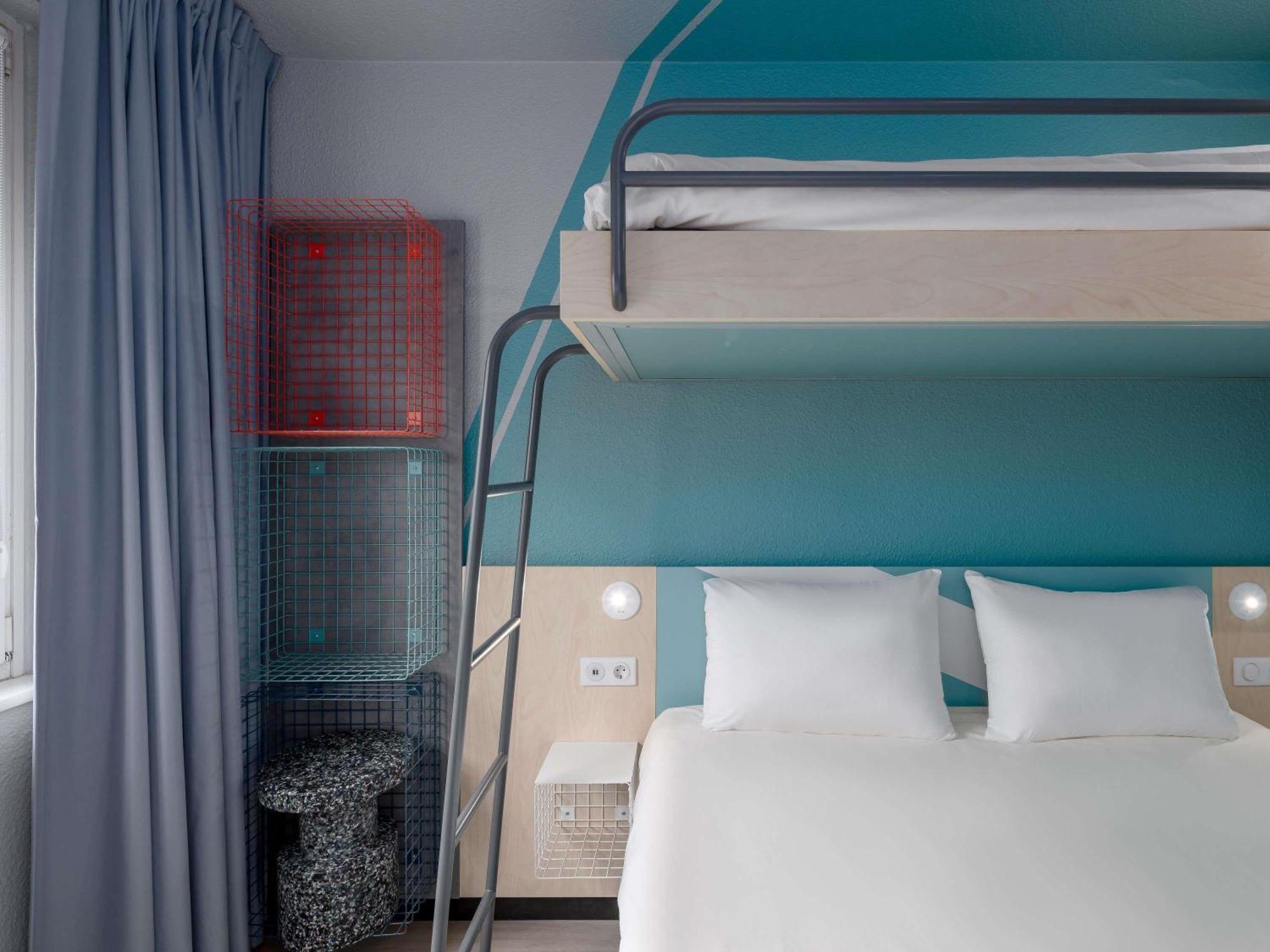 Standard Room Two Single Beds