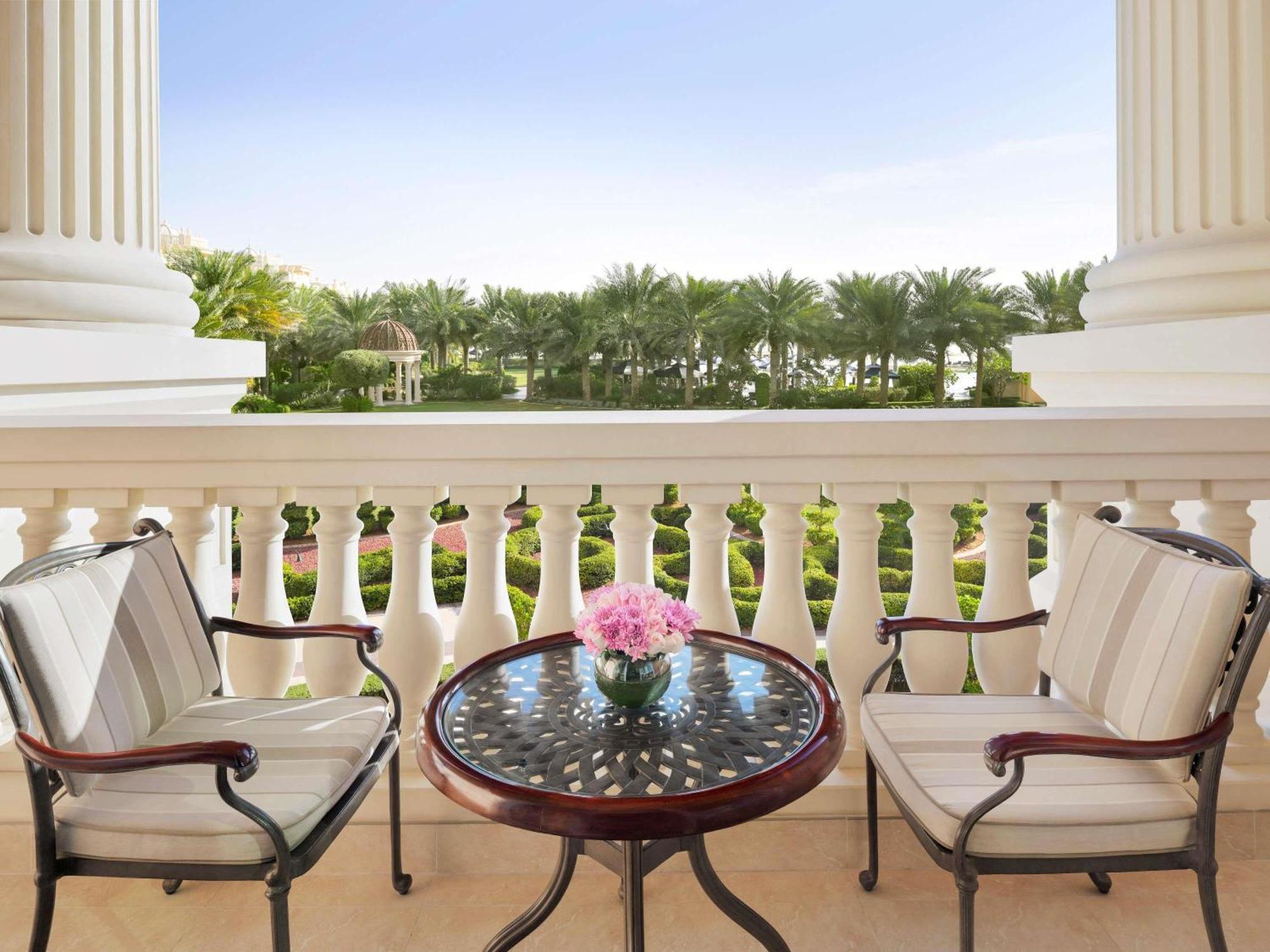 Duplex Suite Balcony Club Lounge Access
