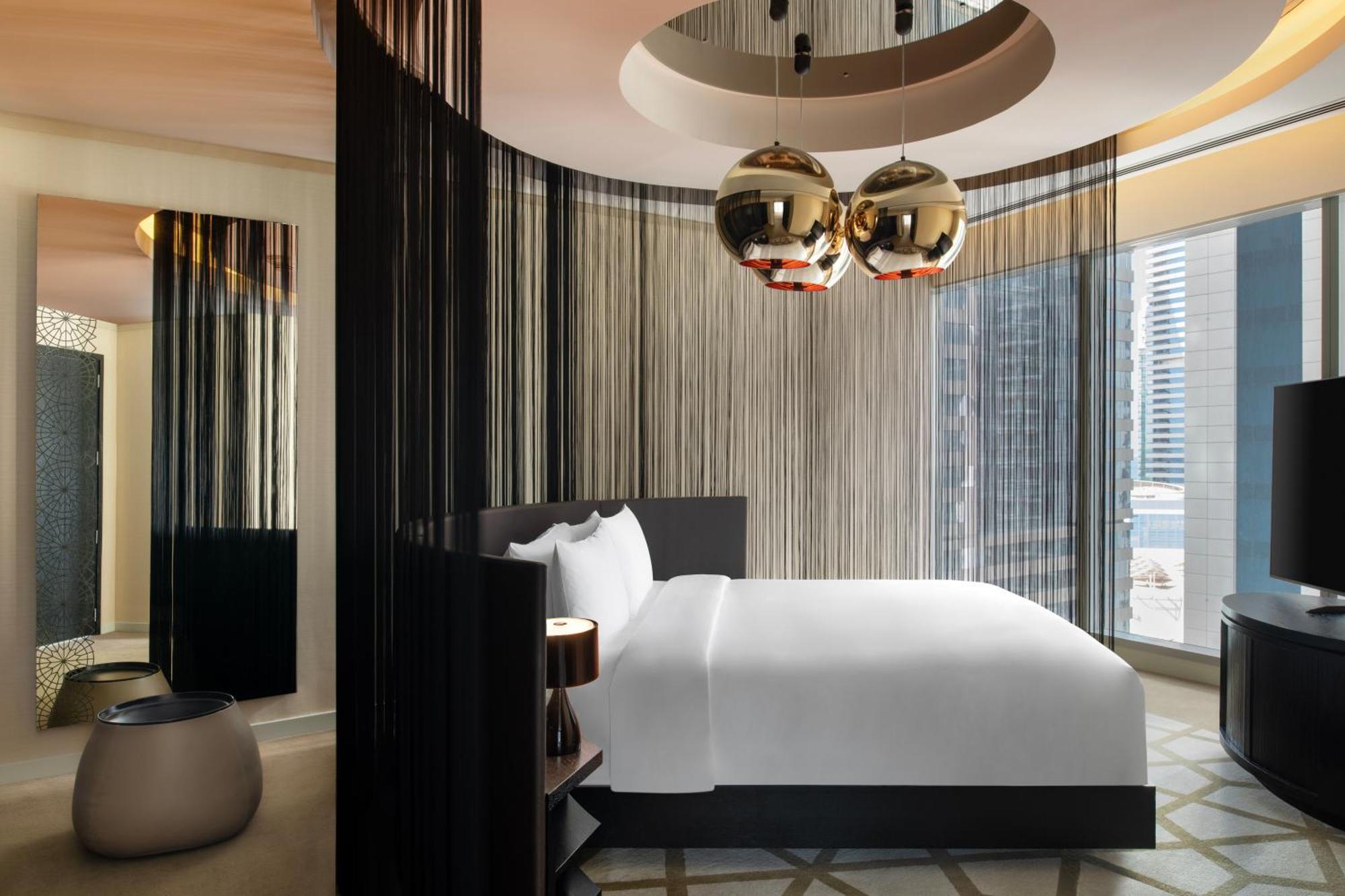 W One-Bedroom Executive King Suite City View