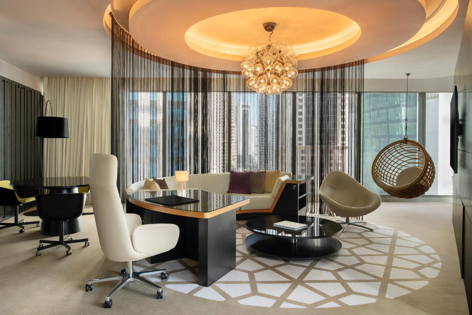 W One-Bedroom Executive King Suite City View