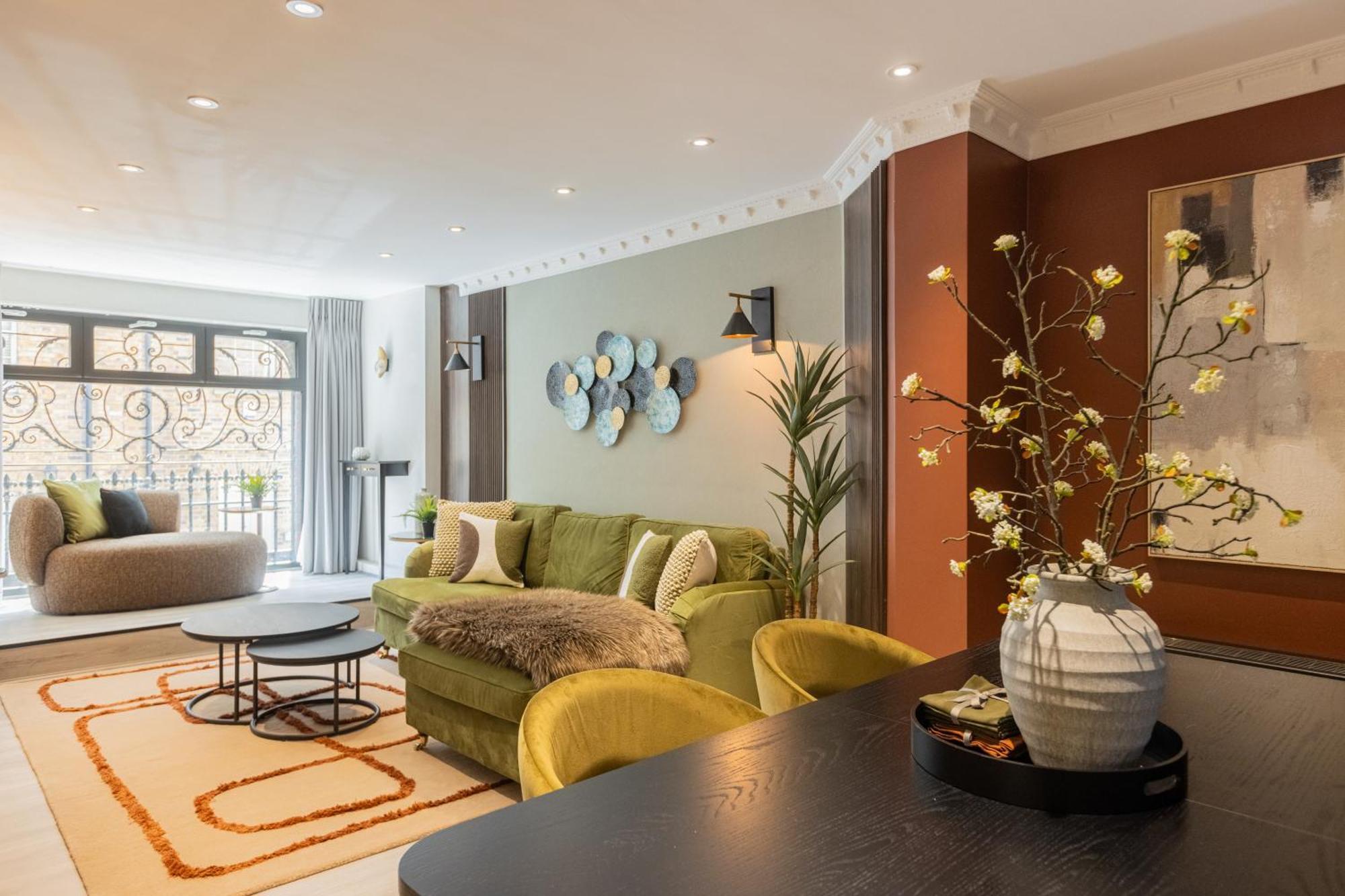 Luxury One-Bedroom Apartment